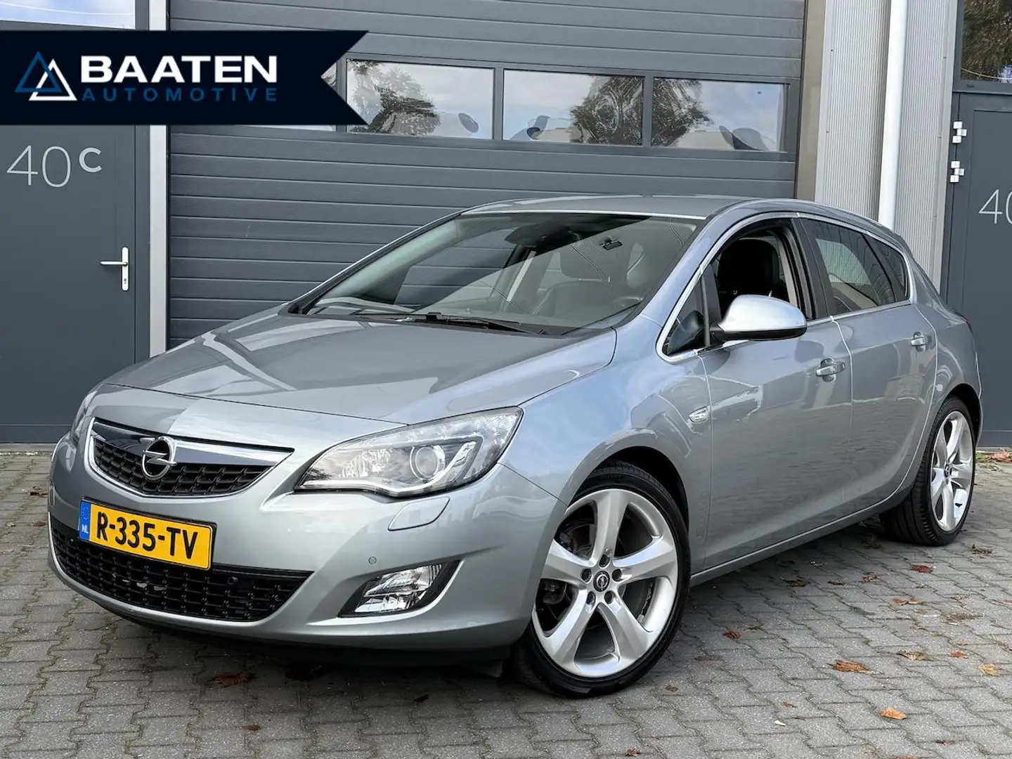 Opel Astra 1.6 Turbo 180 PK Sport|Leder|Xenon|Navi|19inch|LED Gris - 1
