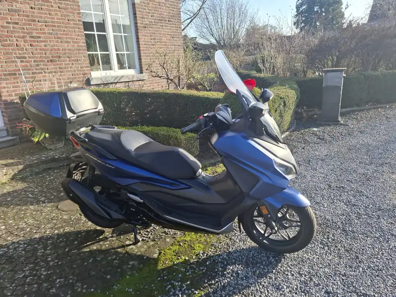 Honda Forza 350 - foto 2