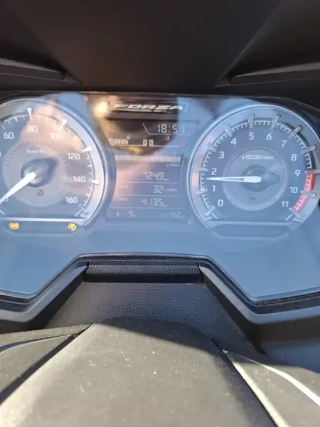 Honda Forza 350 - foto 3