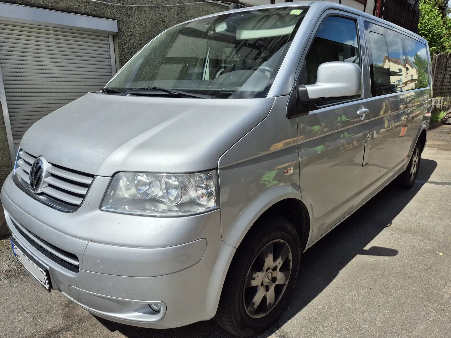 Volkswagen T5 Caravelle Plateado - 1