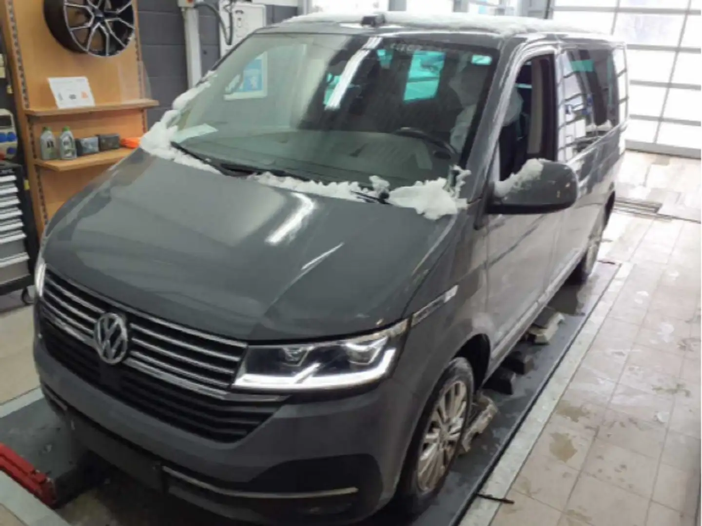 Volkswagen T6.1 Multivan nza 2.0 TDI Generation SIX AHK Kam Grau - 1