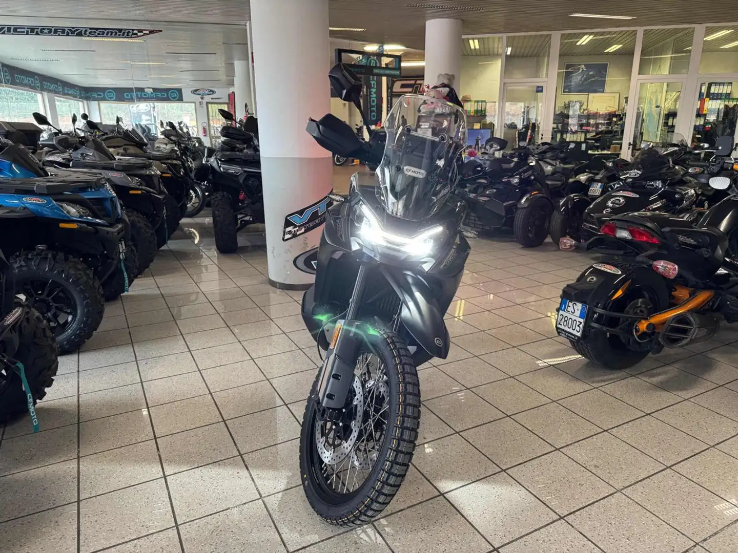 CFMOTO 800 MT 800 mt x Fekete - 1