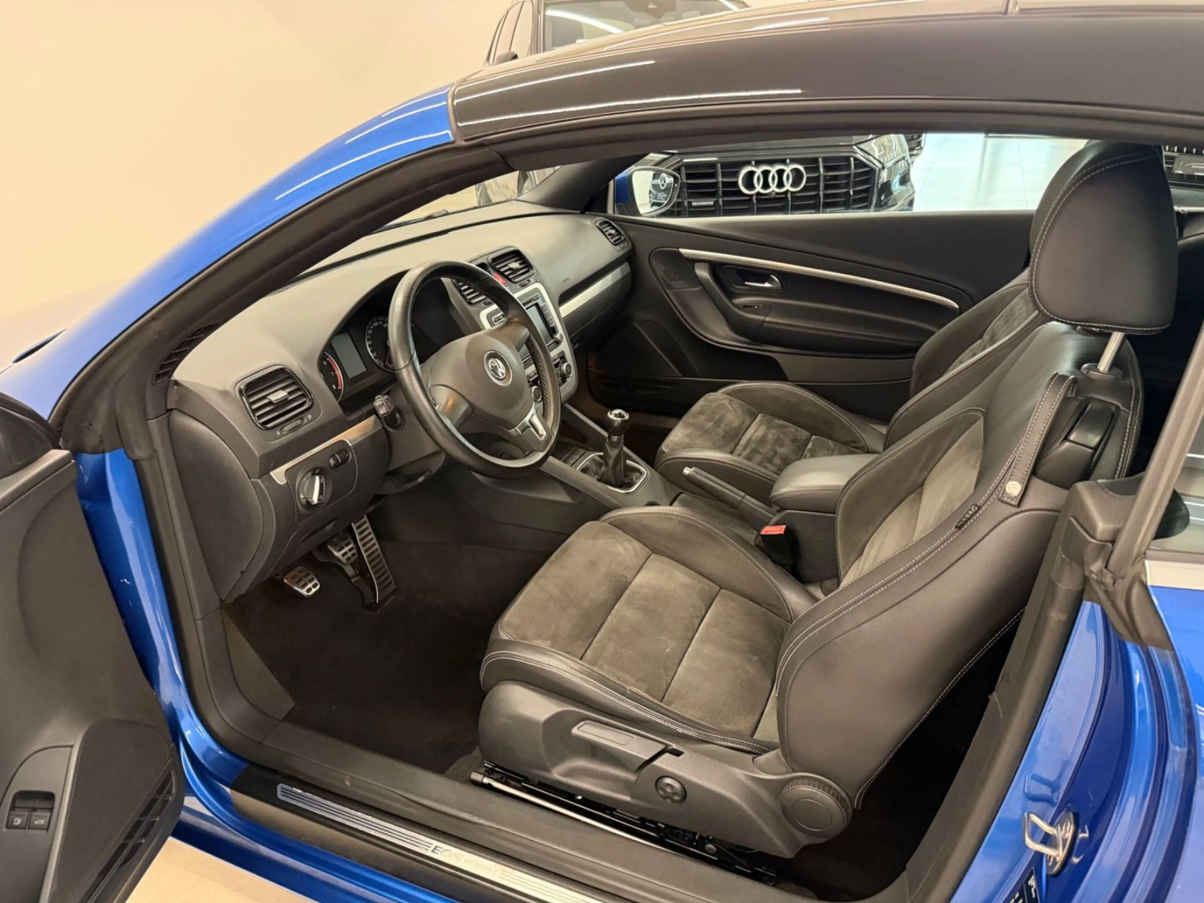 Volkswagen Eos 1.4 TSI Cabrio 1 Hand Schiebedach Leder SHZ — photo 10