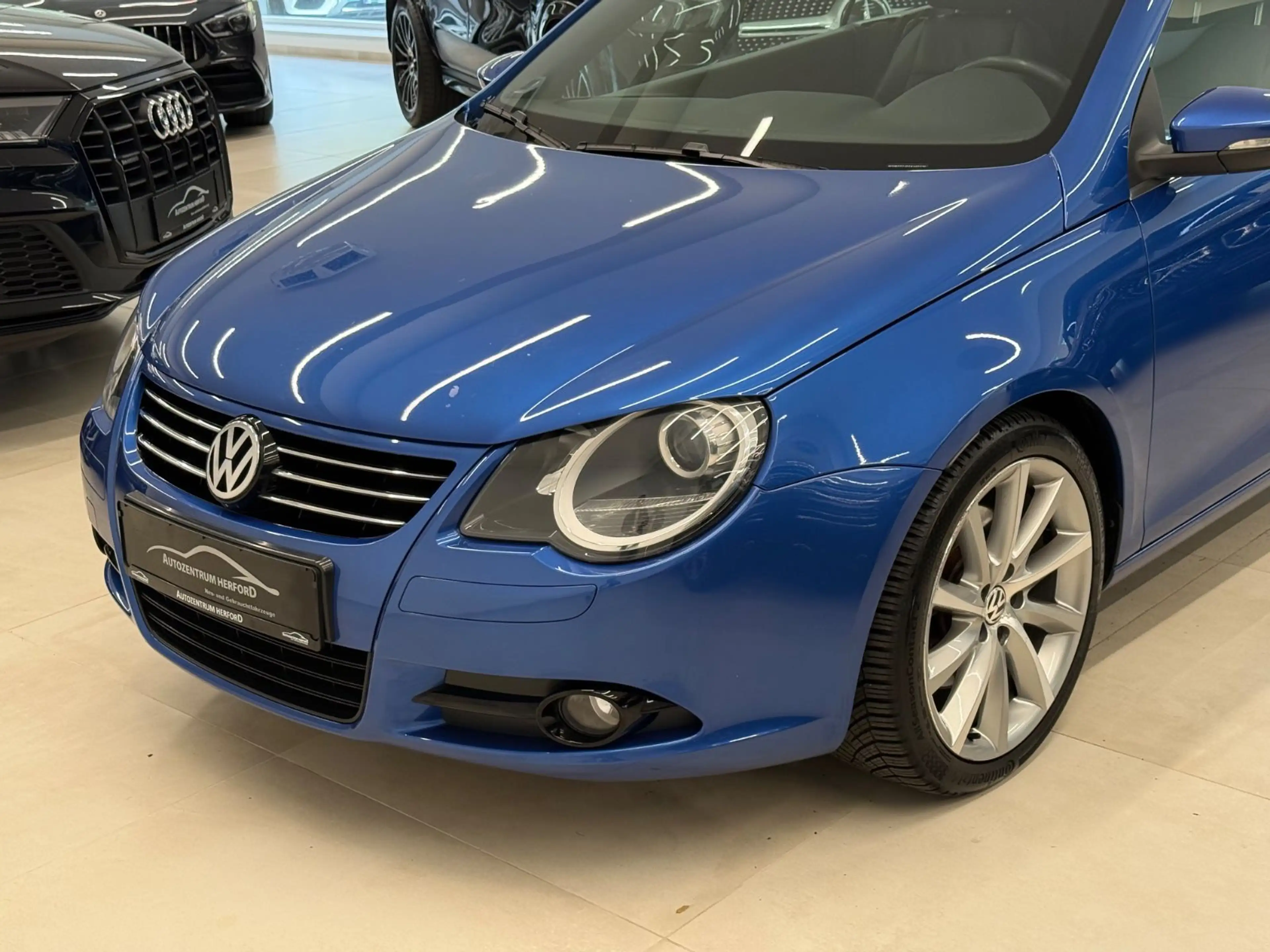 Volkswagen Eos 1.4 TSI Cabrio 1 Hand Schiebedach Leder SHZ — photo 4