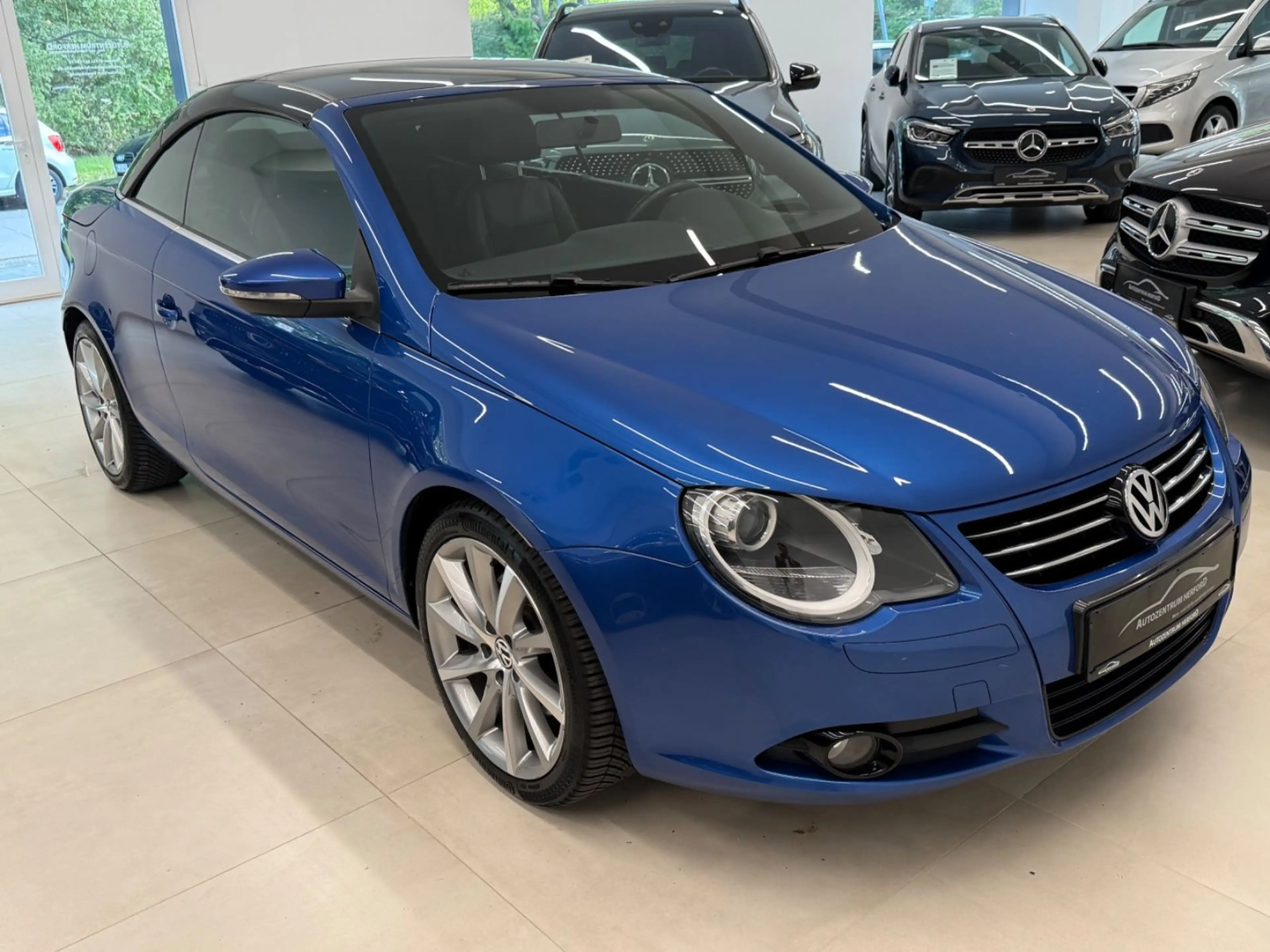Volkswagen Eos 1.4 TSI Cabrio 1 Hand Schiebedach Leder SHZ — photo 3