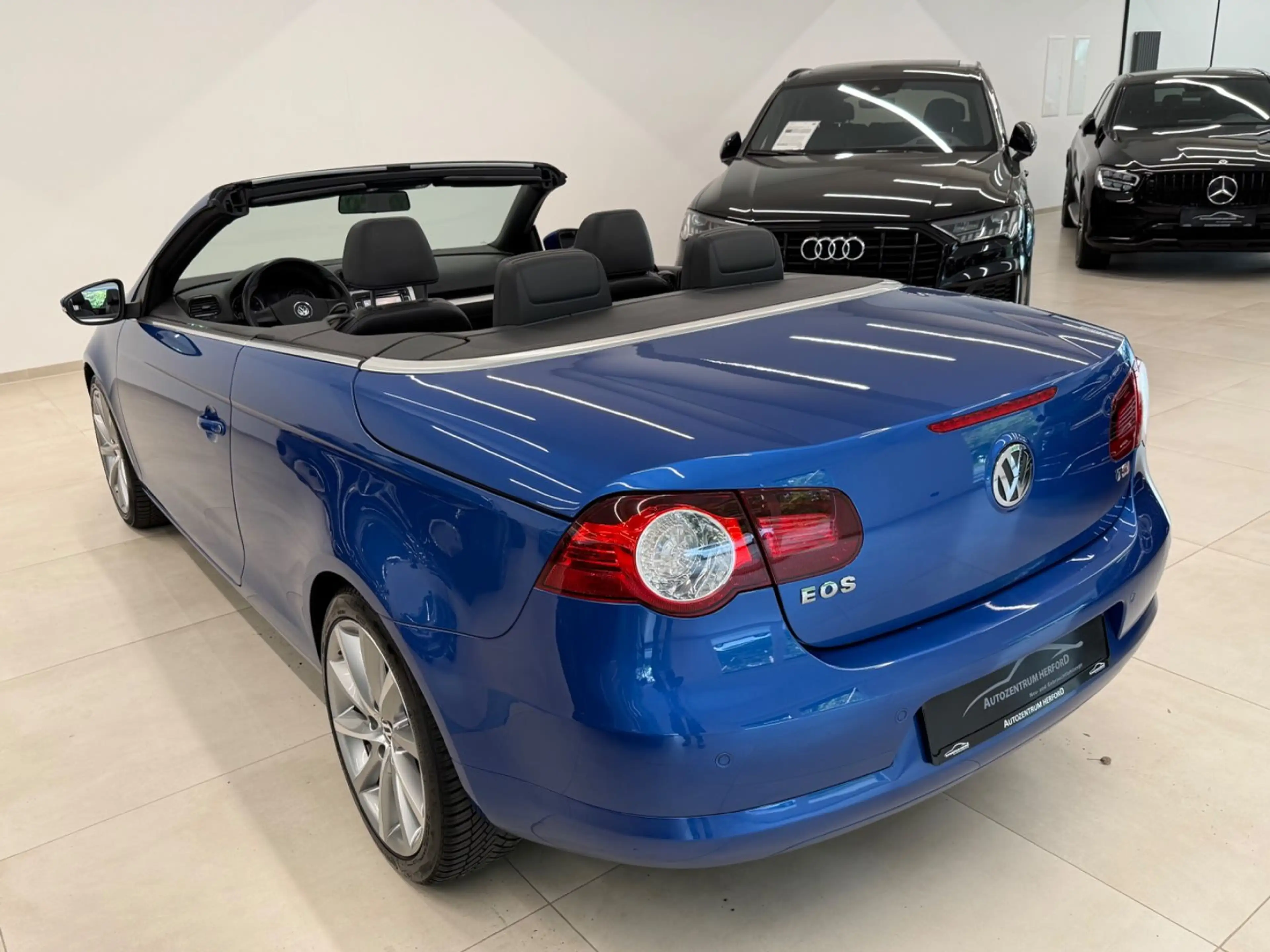 Volkswagen Eos 1.4 TSI Cabrio 1 Hand Schiebedach Leder SHZ — photo 8