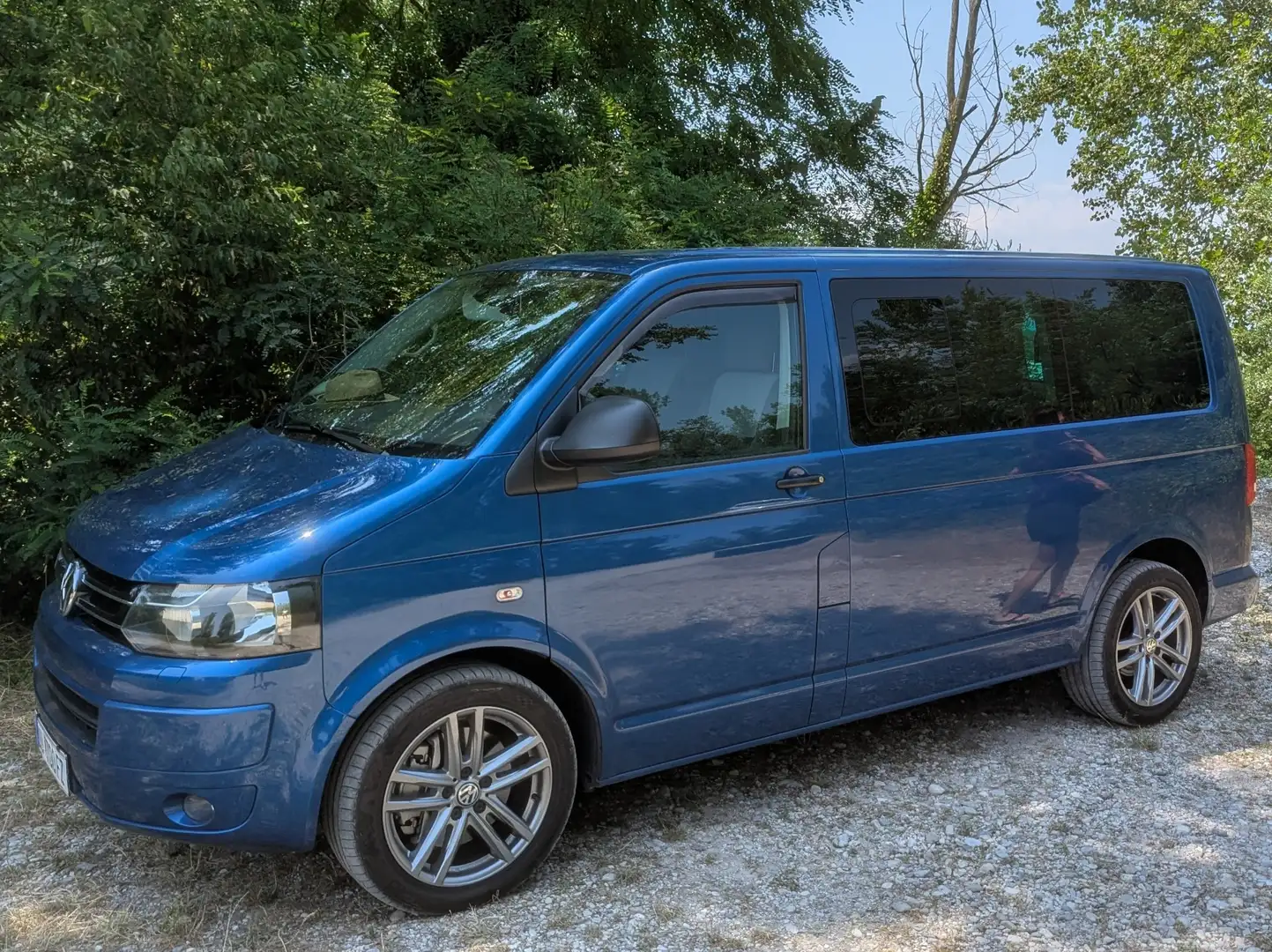 Volkswagen T5 Multivan 4MOTION Startline - 1