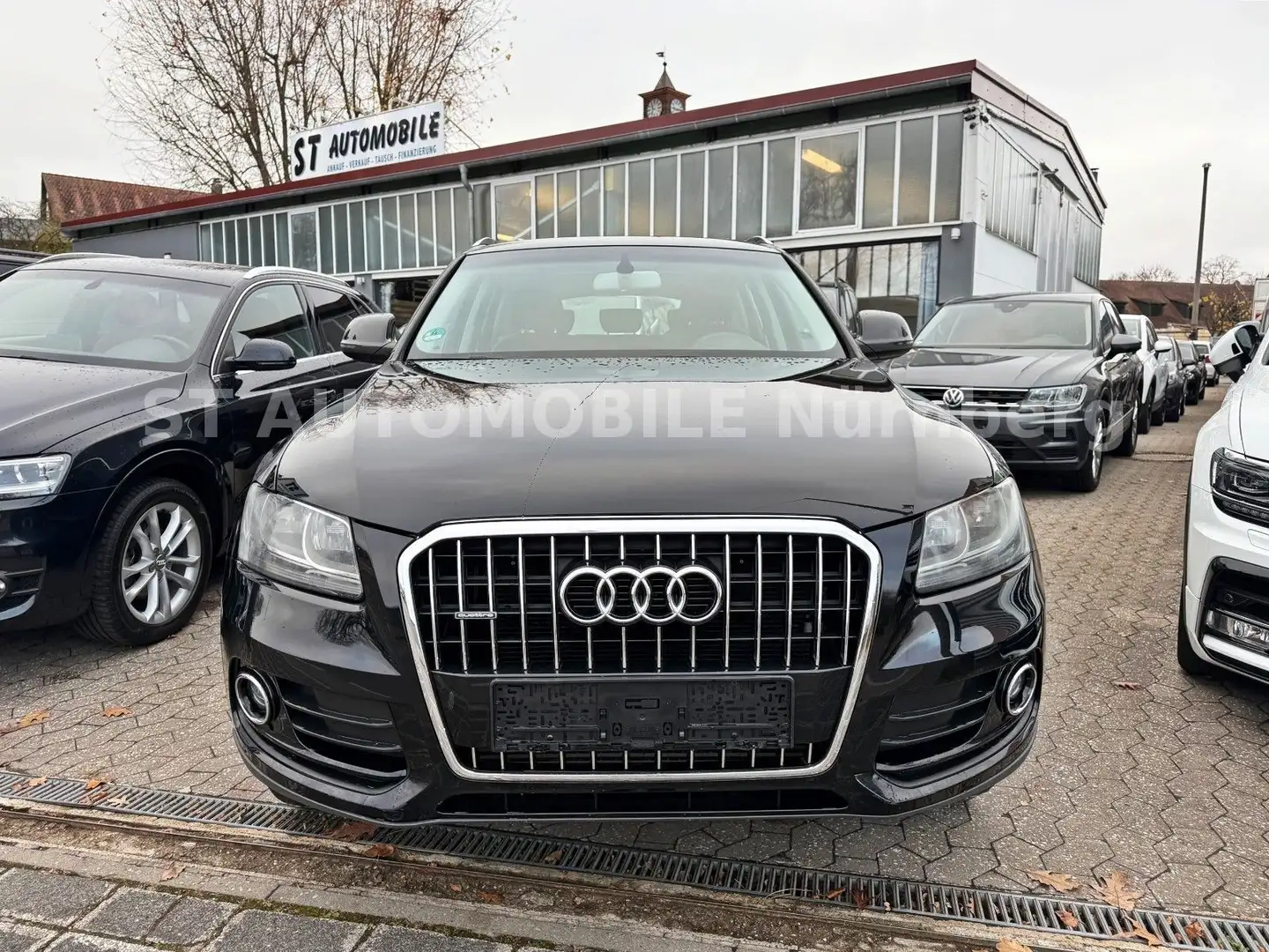 Audi Q5 2.0 TDI quattro*1.HAND*AHK*STANDHZG*PANORAMA* Zwart - 2