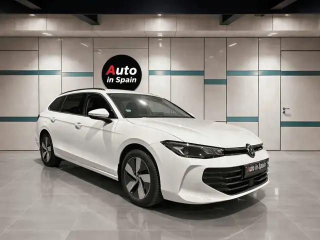 Volkswagen Passat Deportivo Automático de 5 Puertas