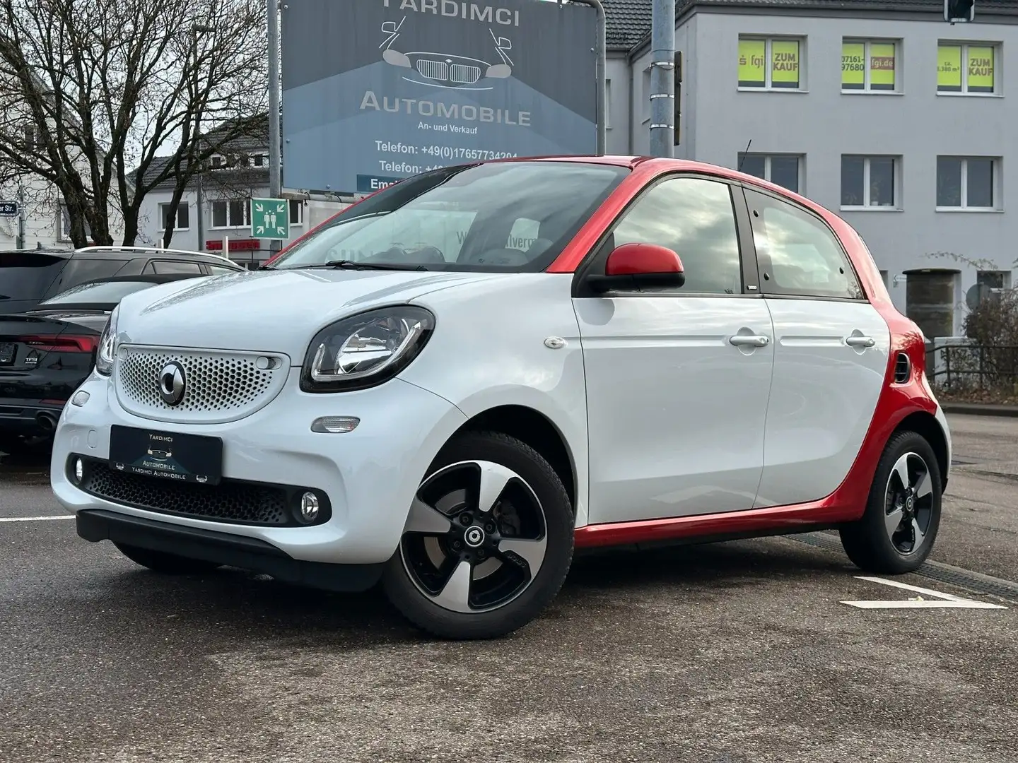 smart forFour passion*NAVI*KAMERA*SHZ*TEMPOMAT*ALU* Weiß - 1