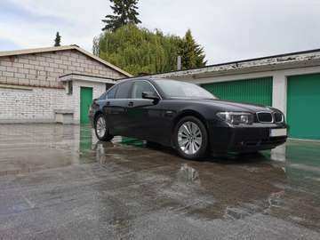 735iA | V8 | 59.000km | 2ième Propriétaire | Full Carnet BMW+Full Historique BMW