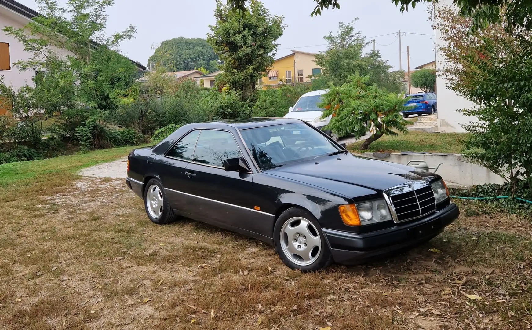 Mercedes-Benz CE 300 300 CE 24V Noir - 1