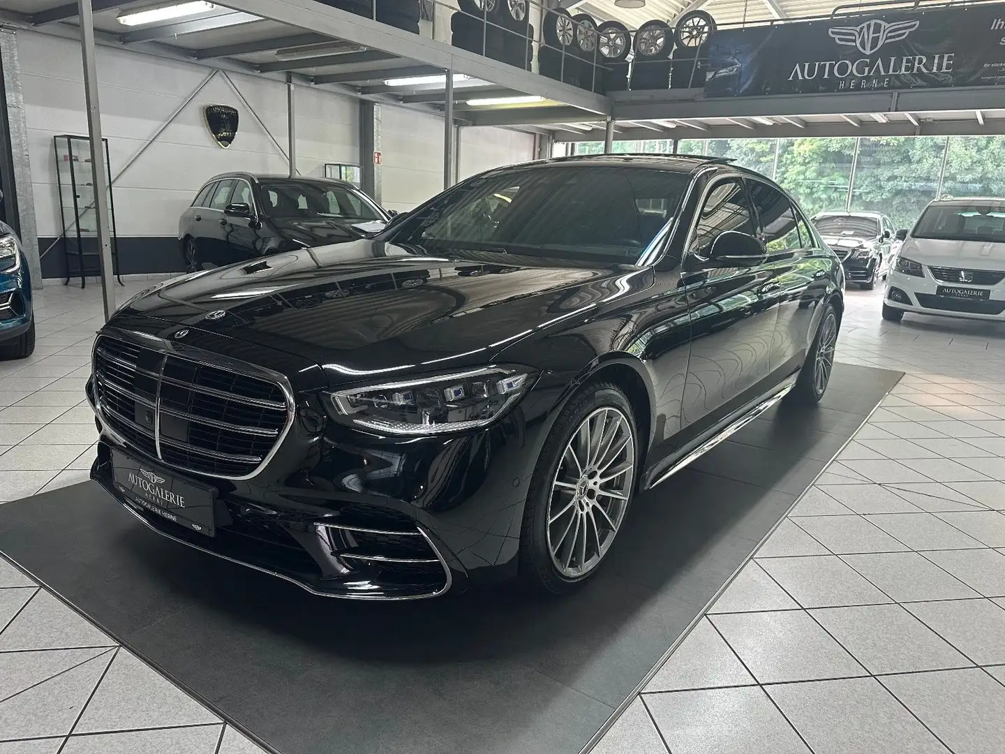 Mercedes-Benz S 400 d 4M LANG*EXCLUSIVE*FOND TV*HAL*FIRST CLAS Noir - 1