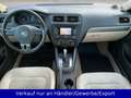 Volkswagen Jetta VI 2.0 TSI DSG Highline Navi SHZ Schwarz - thumbnail 11