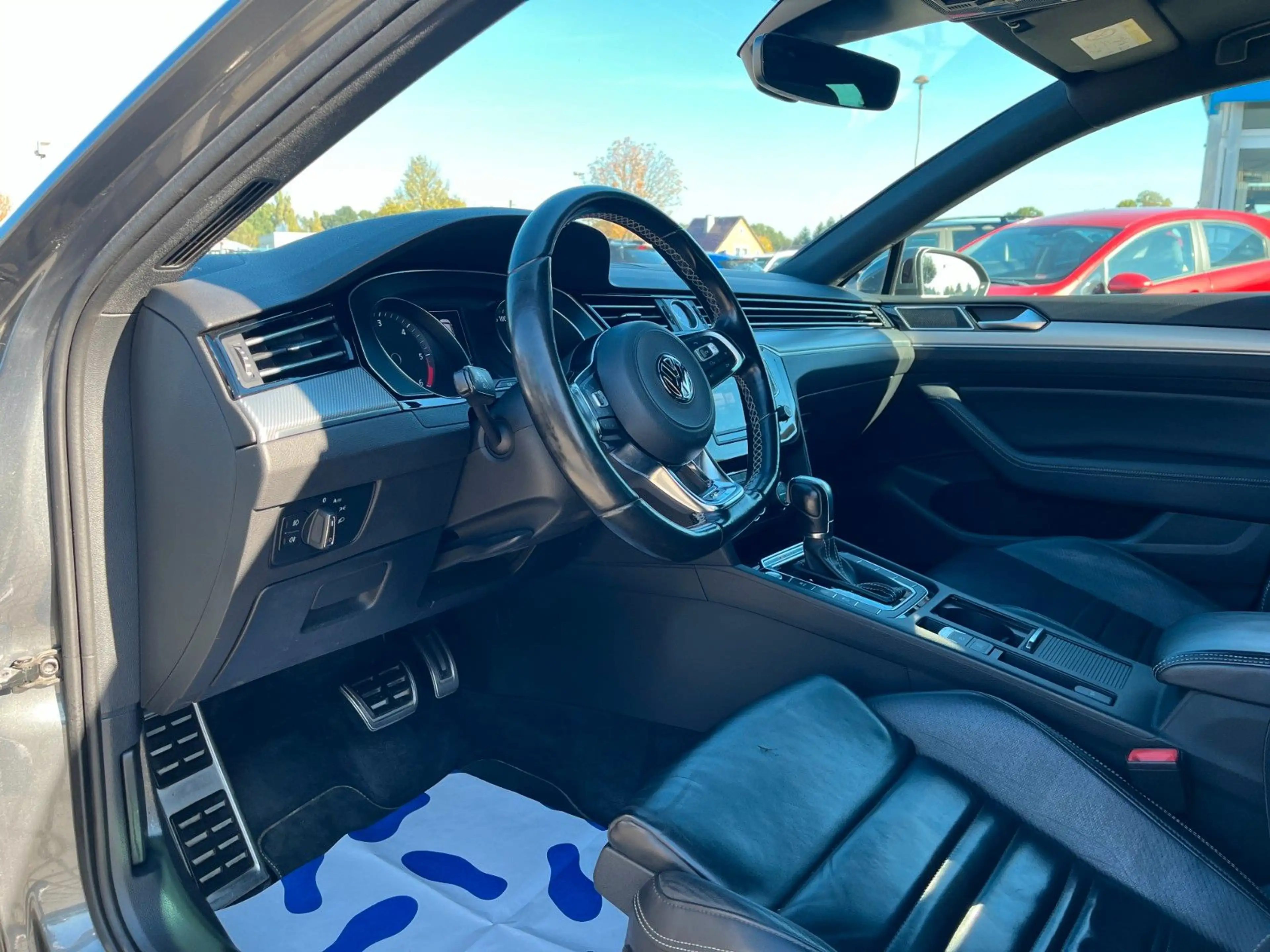 Volkswagen Passat Variant Passat 2.0 TDI Highline 4Motion R-Line — photo 13