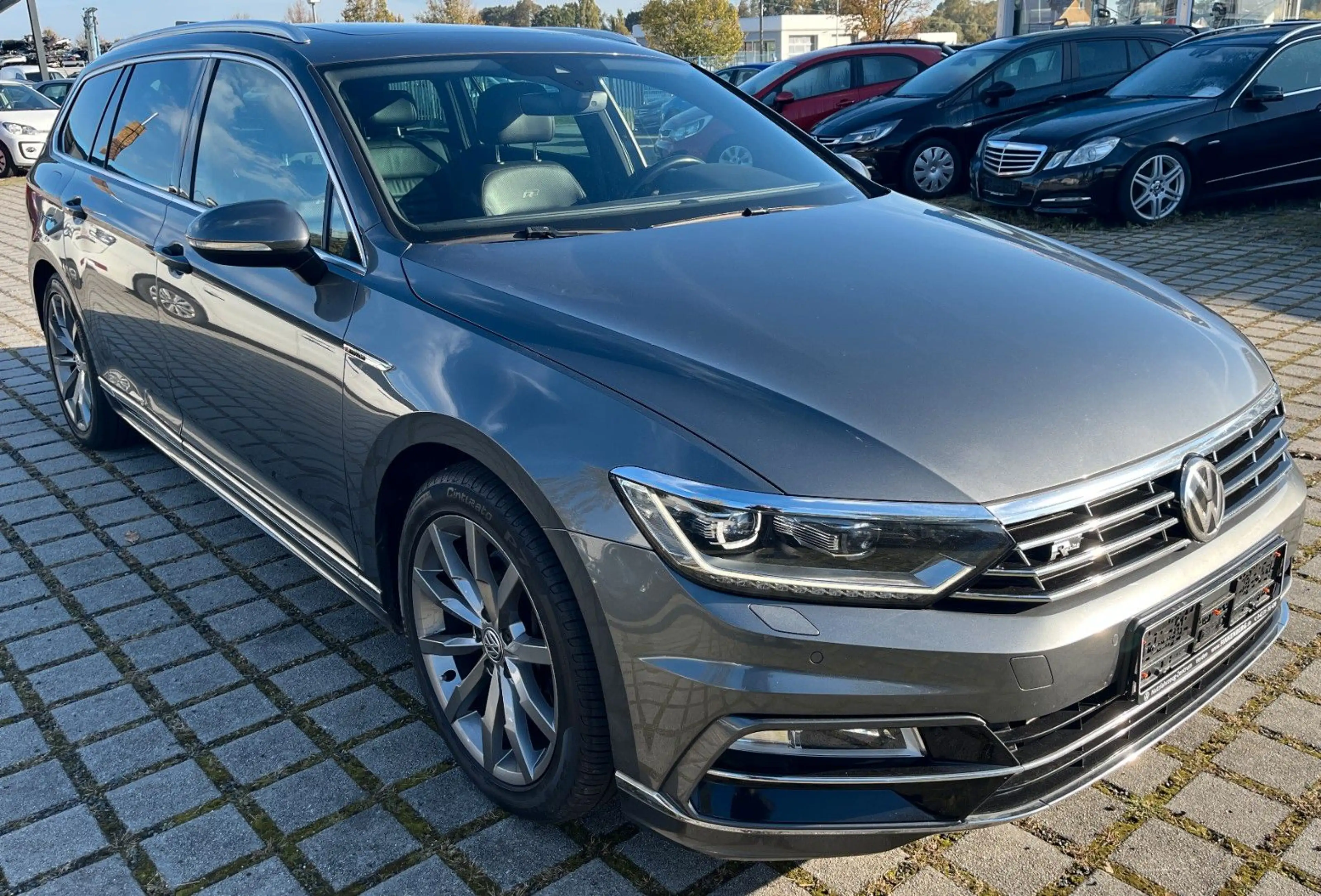 Volkswagen Passat Variant Passat 2.0 TDI Highline 4Motion R-Line