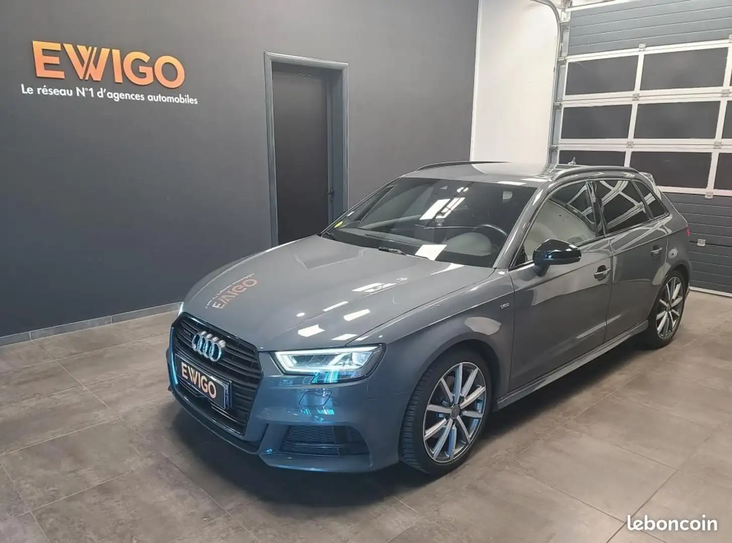 Audi A3 2.0 TDI 184ch QUATTRO S-Line S-TRONIC Grau - 1