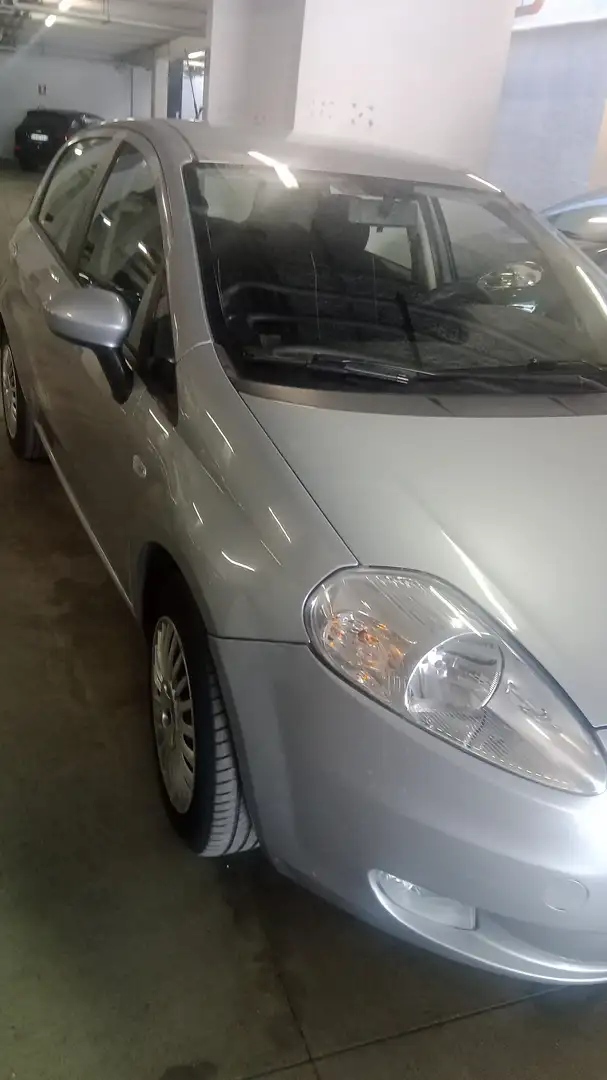 Fiat Grande Punto Grande Punto 5p 1.2 Dynamic 65cv Argento - 1