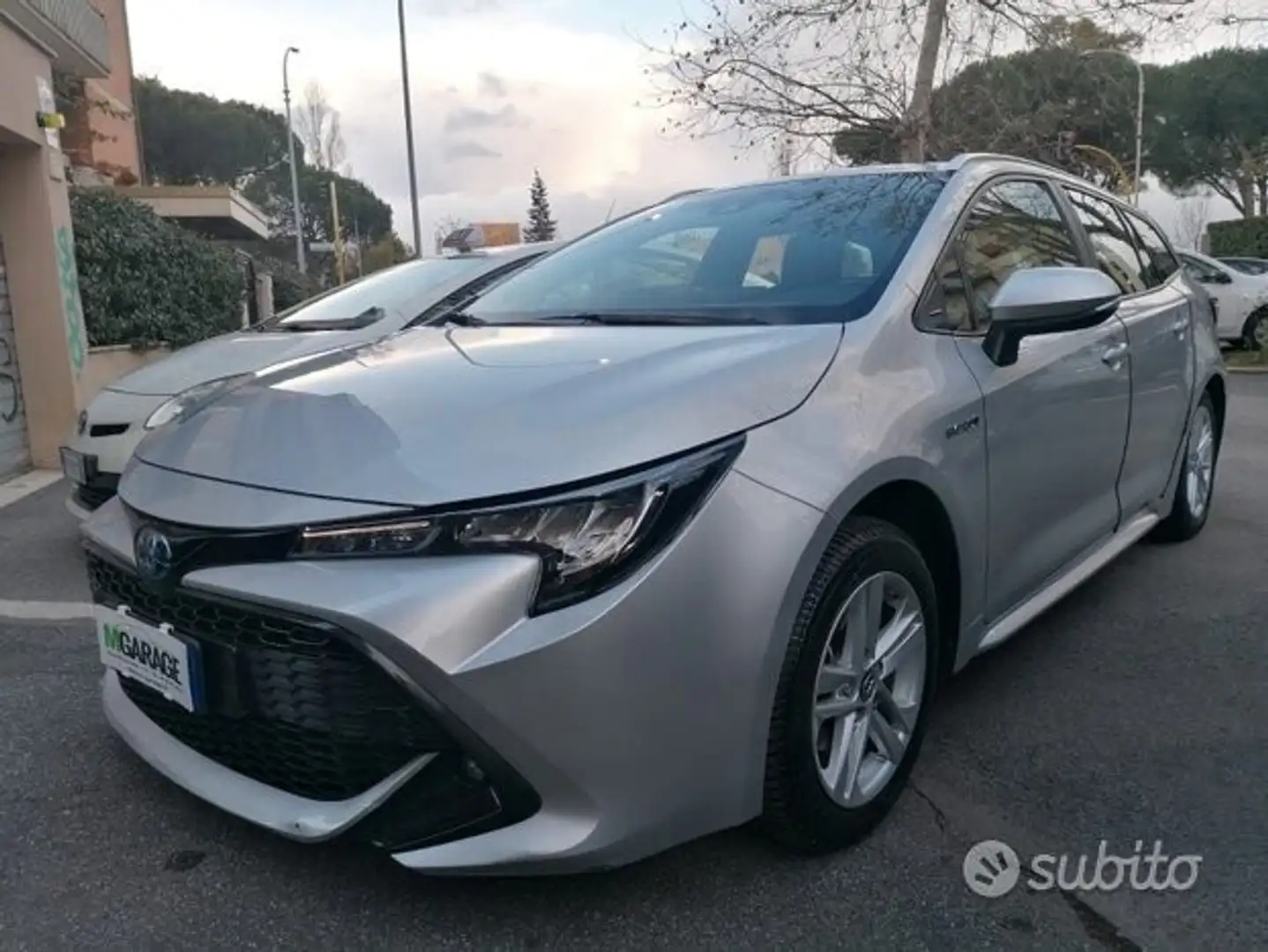 Toyota Corolla Touring Sports 1.8 Hybrid Business ARGENTO Argento - 1