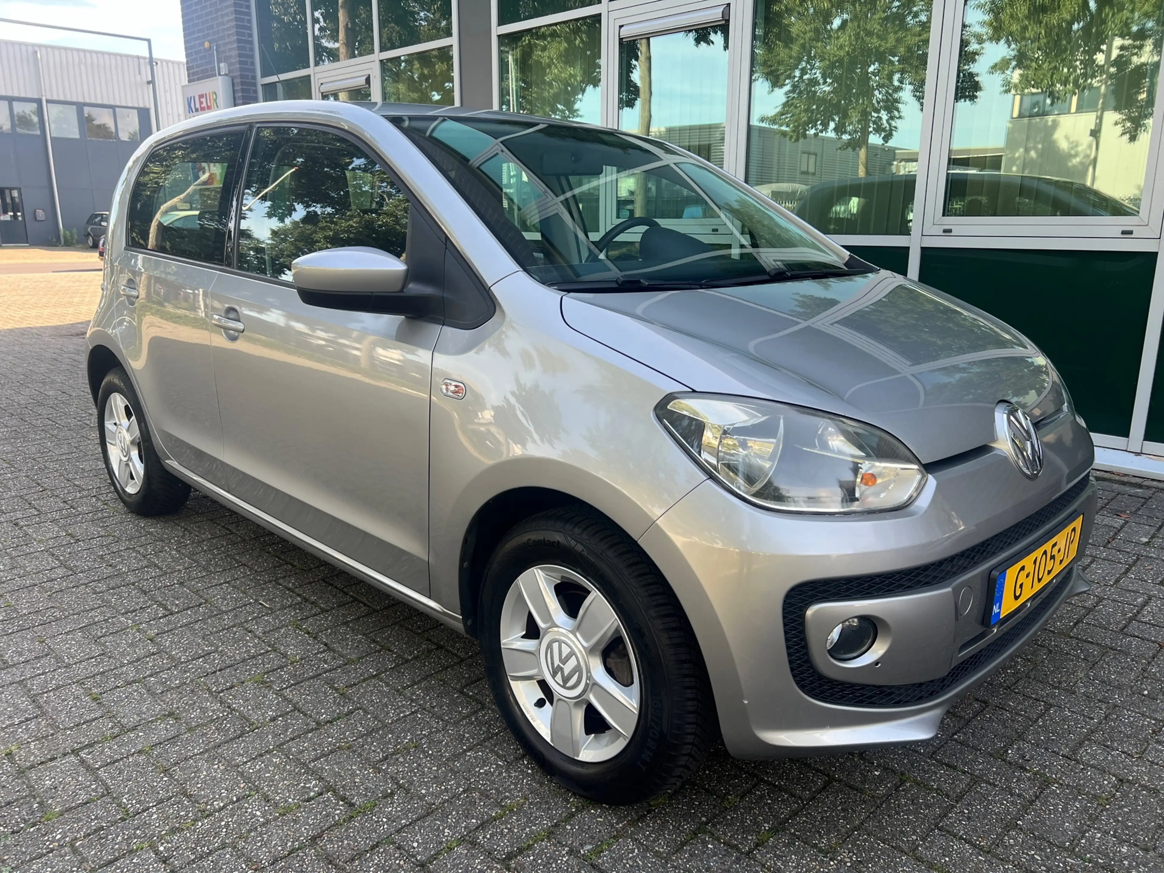 Volkswagen up! 1.0 - AUTOMAAT - NAVIGATIE - 44.000 KM ! — photo 14