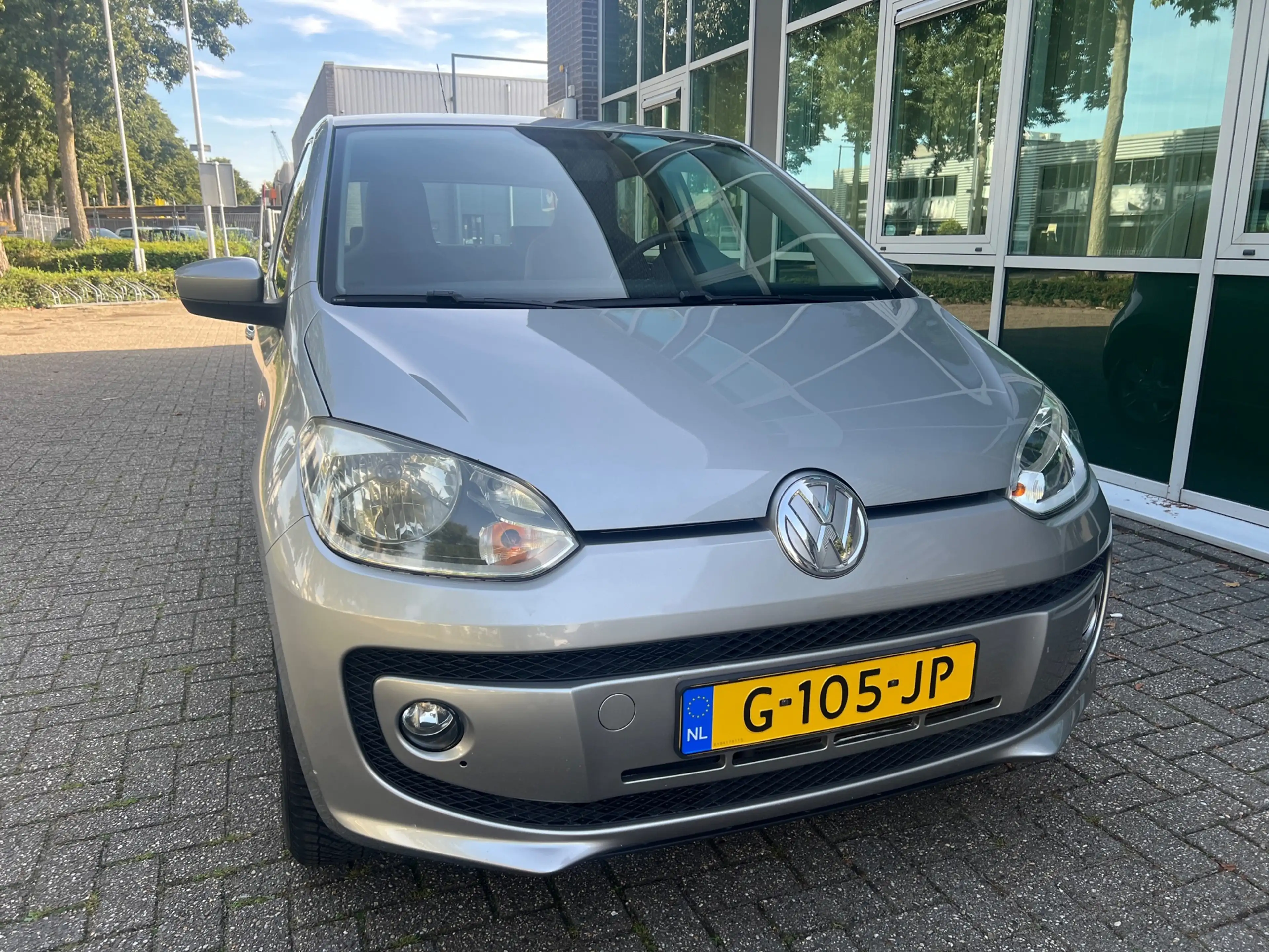 Volkswagen up! 1.0 - AUTOMAAT - NAVIGATIE - 44.000 KM ! — photo 13