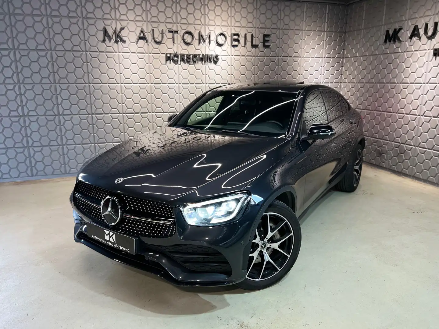 Mercedes-Benz GLC 300 d 4Matic*AMG LINE*BURMESTER*AMBIENTE*STANDHEIZUNG* Grau - 2