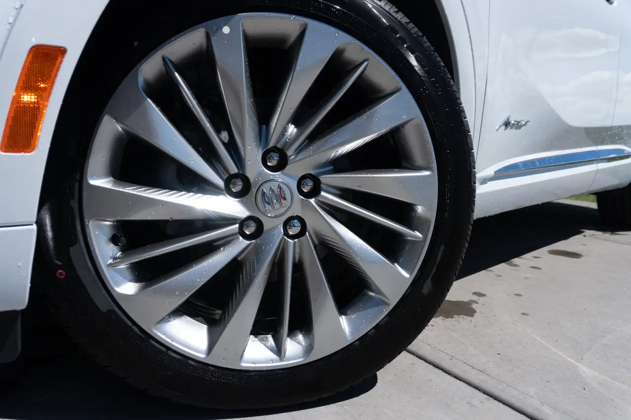 Buick Envision fotografie Buick Envision