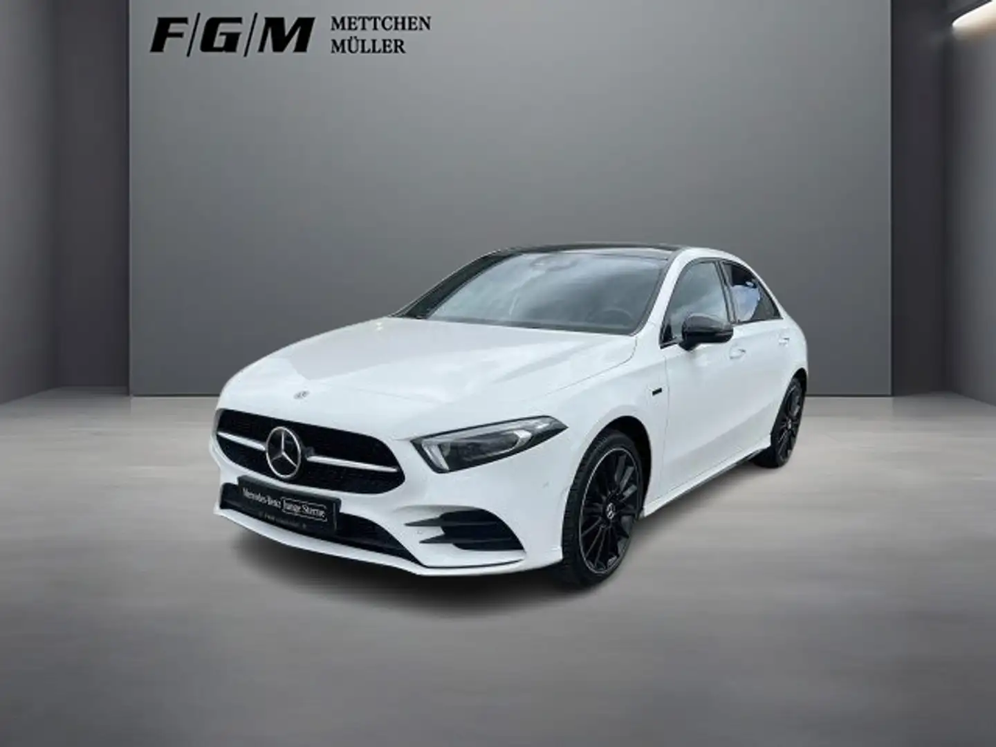 Mercedes-Benz A 250 e AMG Line +Wide+MBUX+Pano+AHK+MBeam+Navi Bianco - 1