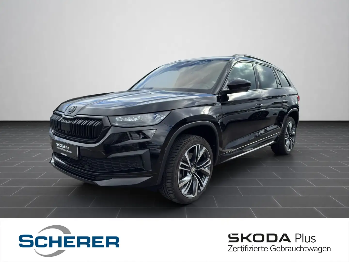 Skoda Kodiaq Sportline 2.0 TDI DSG 4x4 MATRIX PANO AHK Schwarz - 1