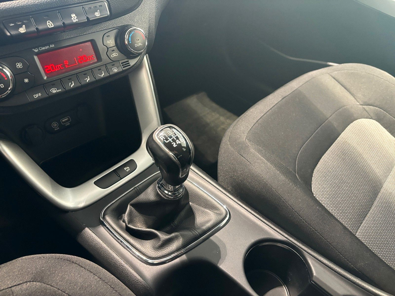 Kia Ceed / cee'd Ceed 1.4 2.HD NAVI KAM PARK KLIMA SHZ TEMP — photo 13