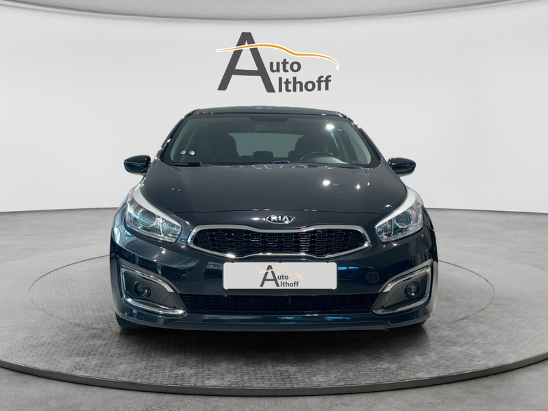 Kia Ceed / cee'd Ceed 1.4 2.HD NAVI KAM PARK KLIMA SHZ TEMP — photo 2
