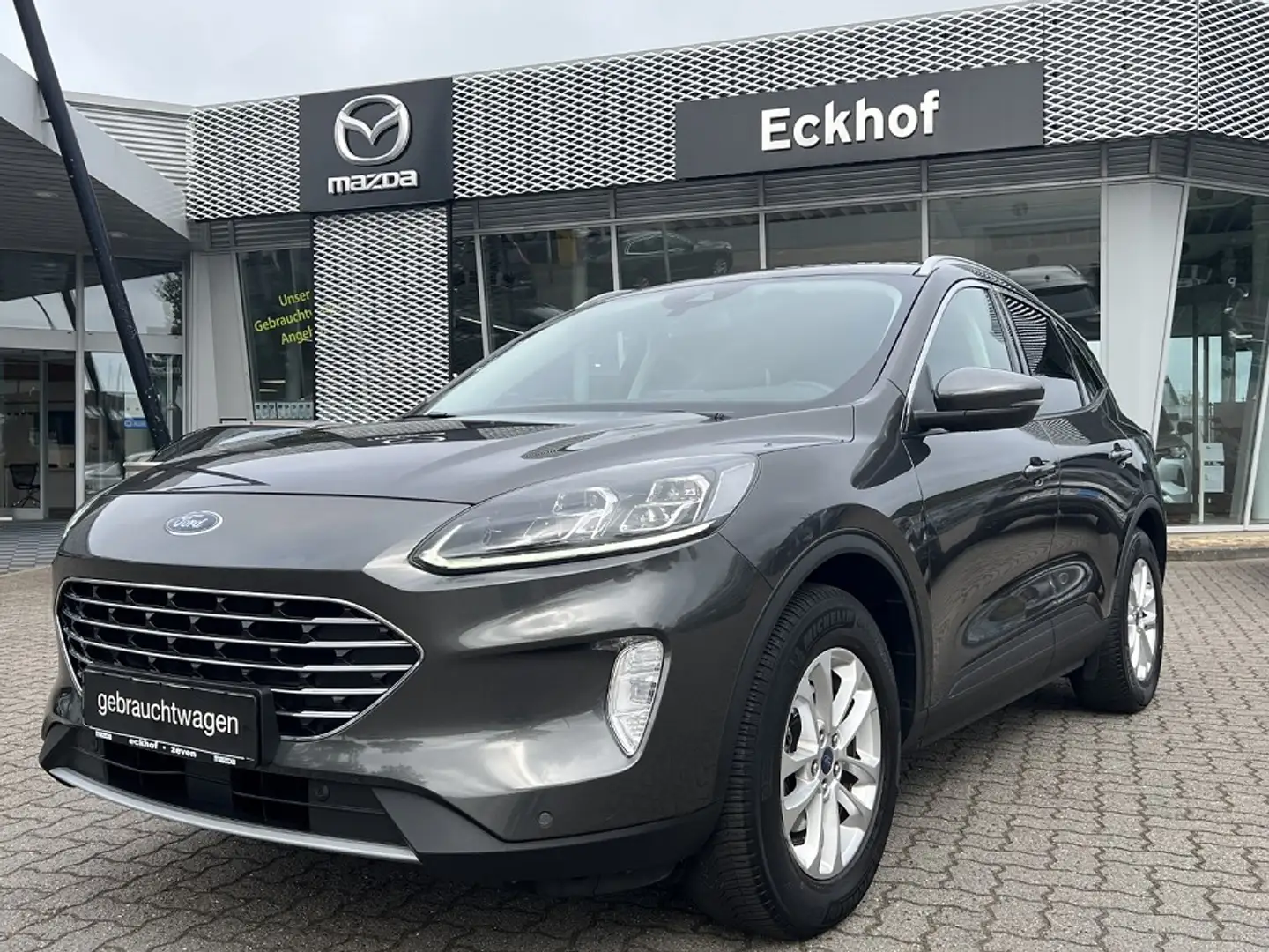 Ford Kuga 2.0D (150 PS) M-Hybrid Titanium X Grau - 1