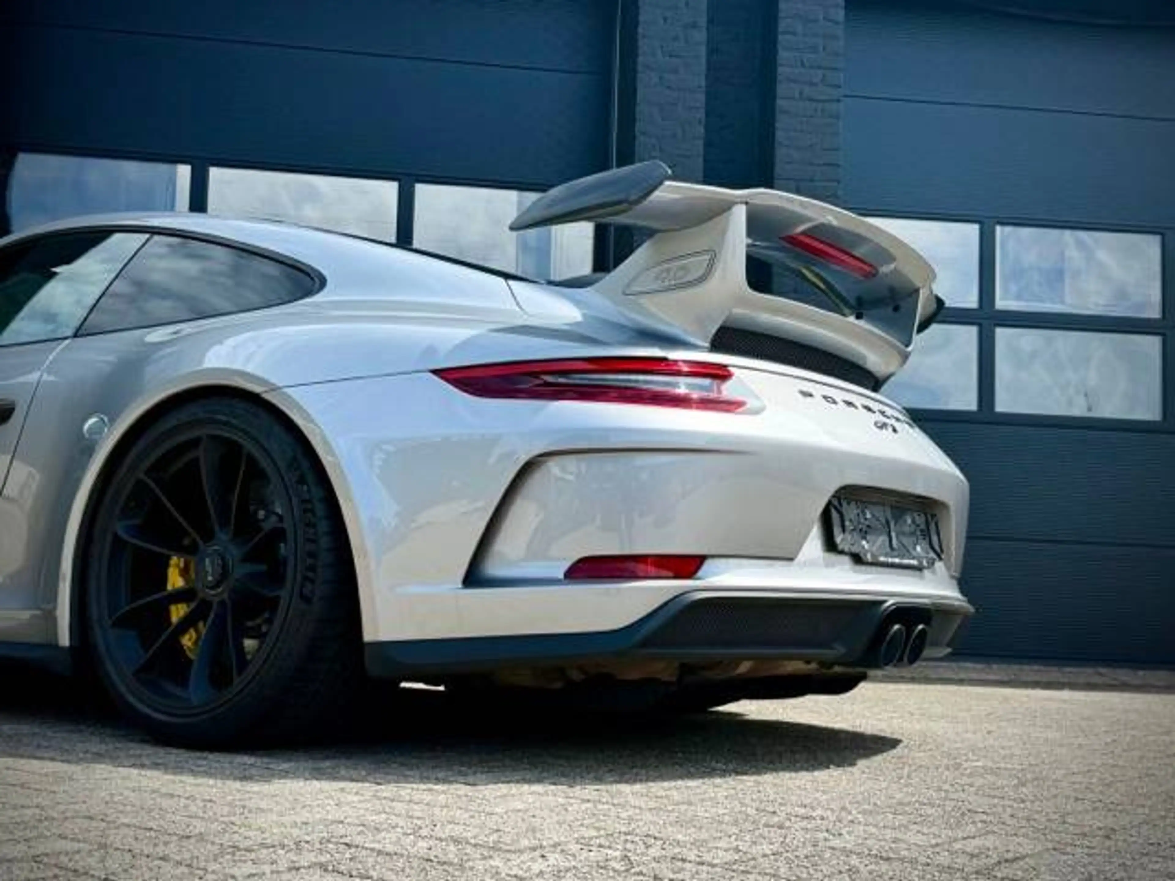 Porsche 911 911 GT3 * Manual Gearbox * Carbon * — photo 12