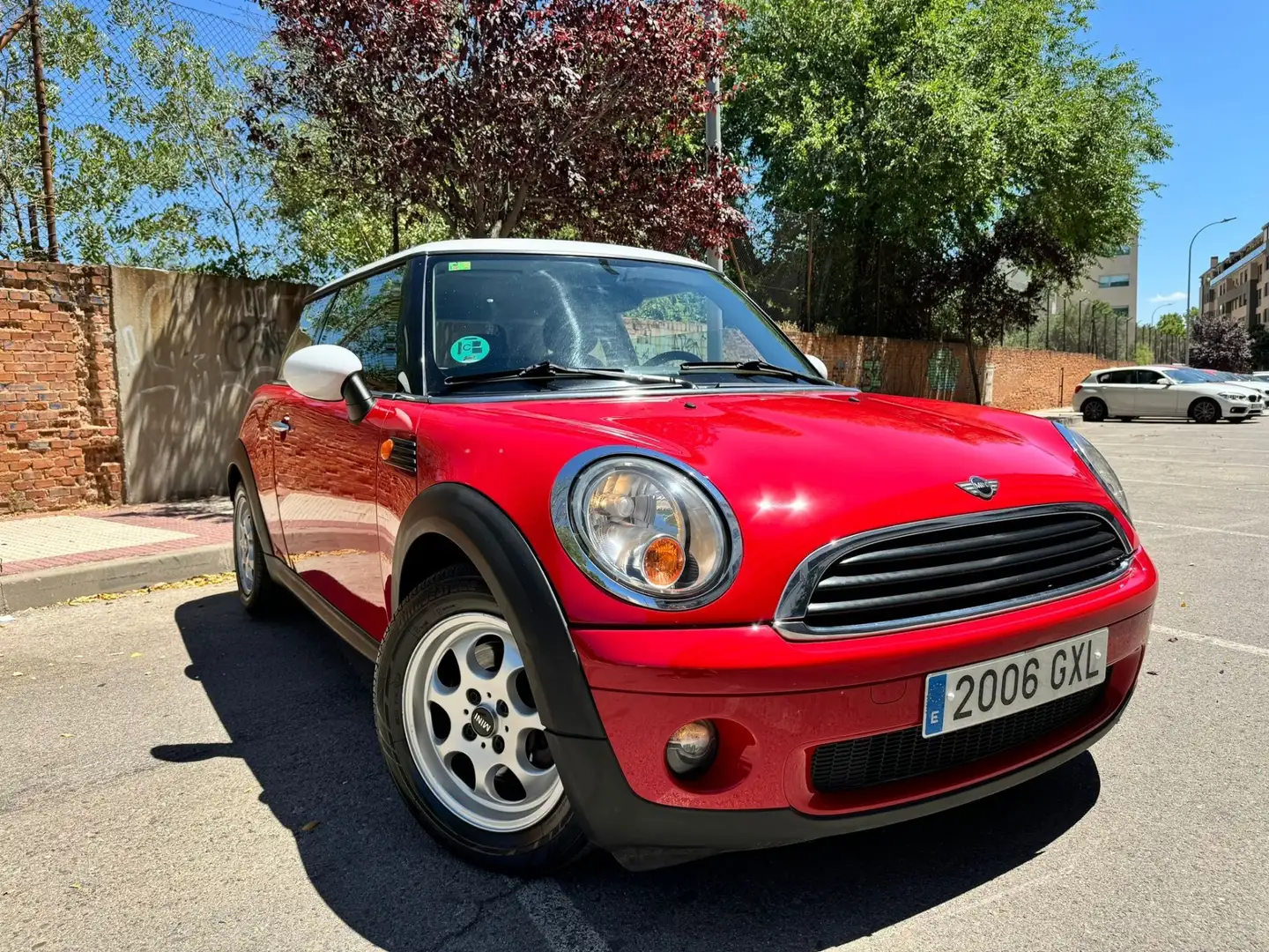 MINI One 75 - 1