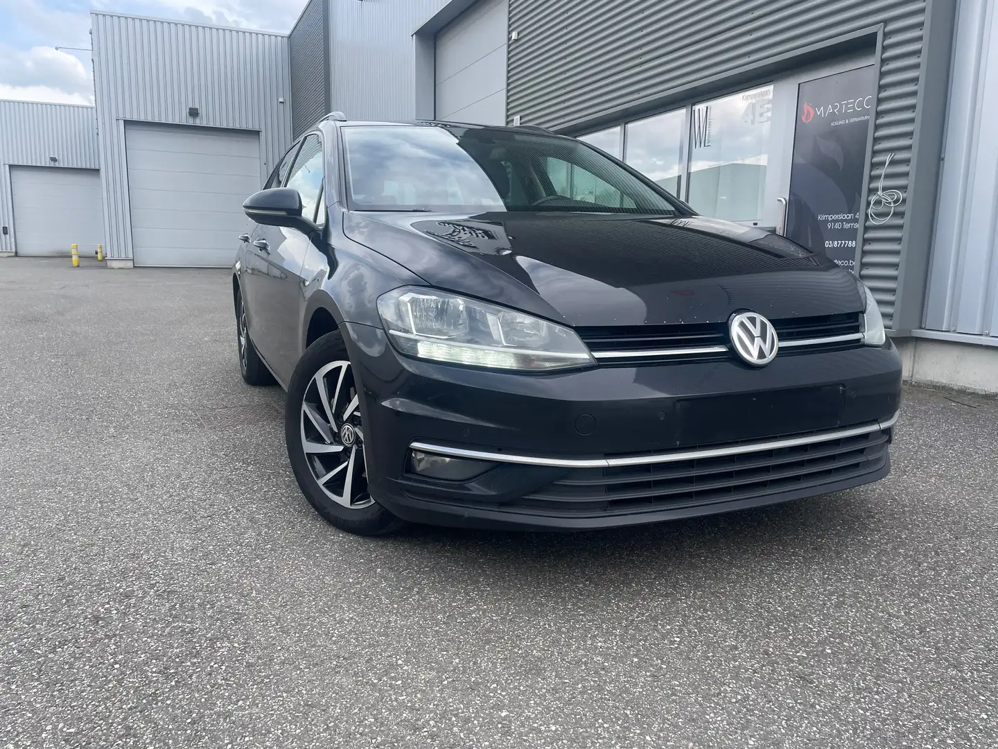 Volkswagen Golf Variant 1.6TDi Join*NAVI*CAMERA*CLIMA*PDC*2019* Noir - 1