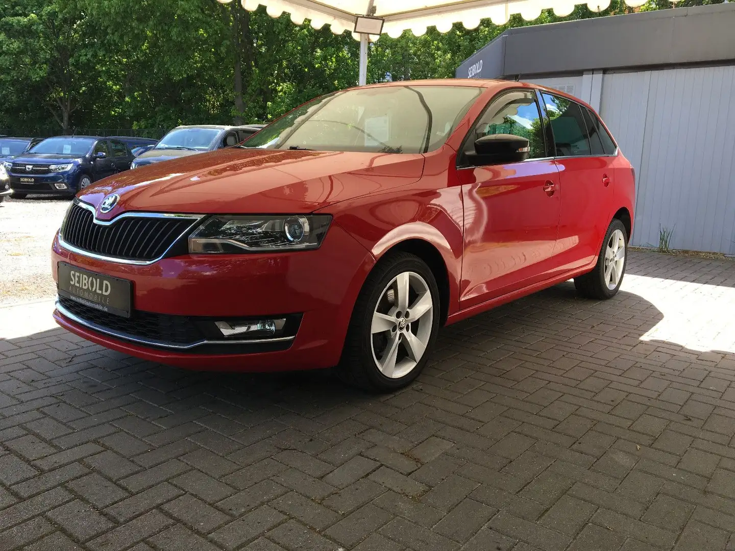 Skoda Rapid/Spaceback Spaceback 1.0 TSI Style/Navi/Shz/PDC/Temp Rot - 1
