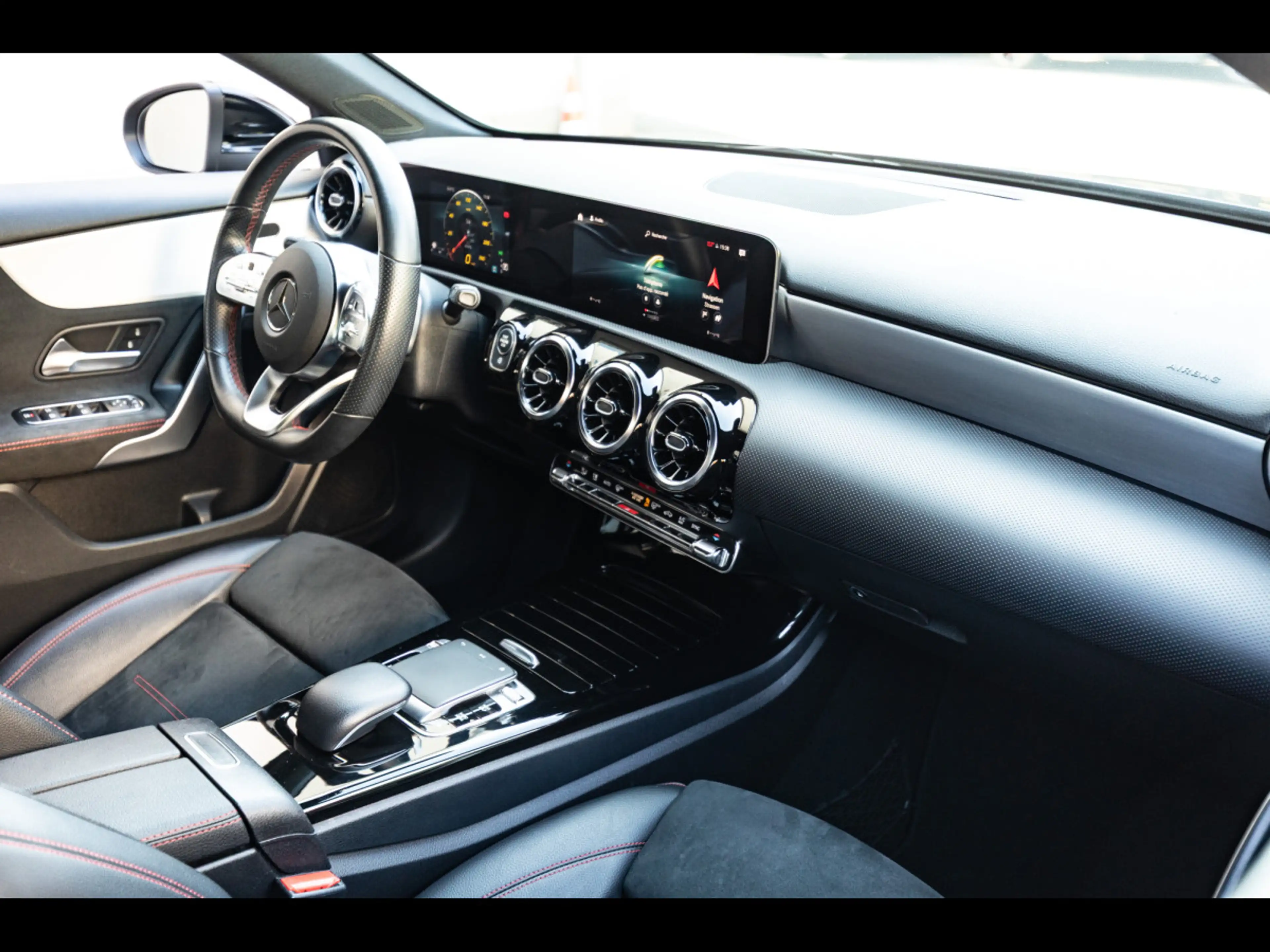 Mercedes-Benz A 200 AMG-LINE°KOSMOSBLACK°KAM — photo 12