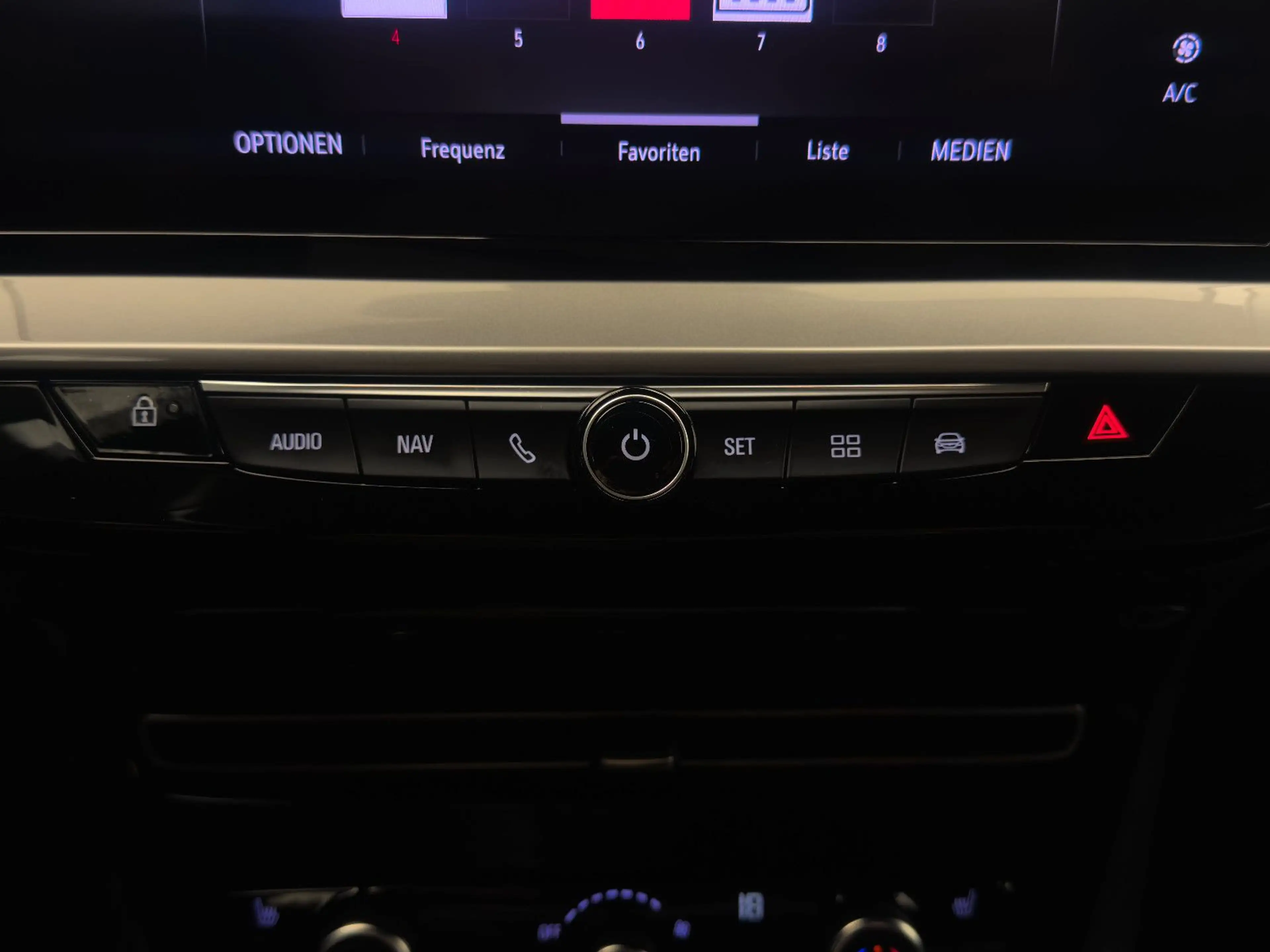 Opel Mokka *ULTIMATE* RFKMRA+AHKPL+MATRIX+ALCANT+ACC — photo 34