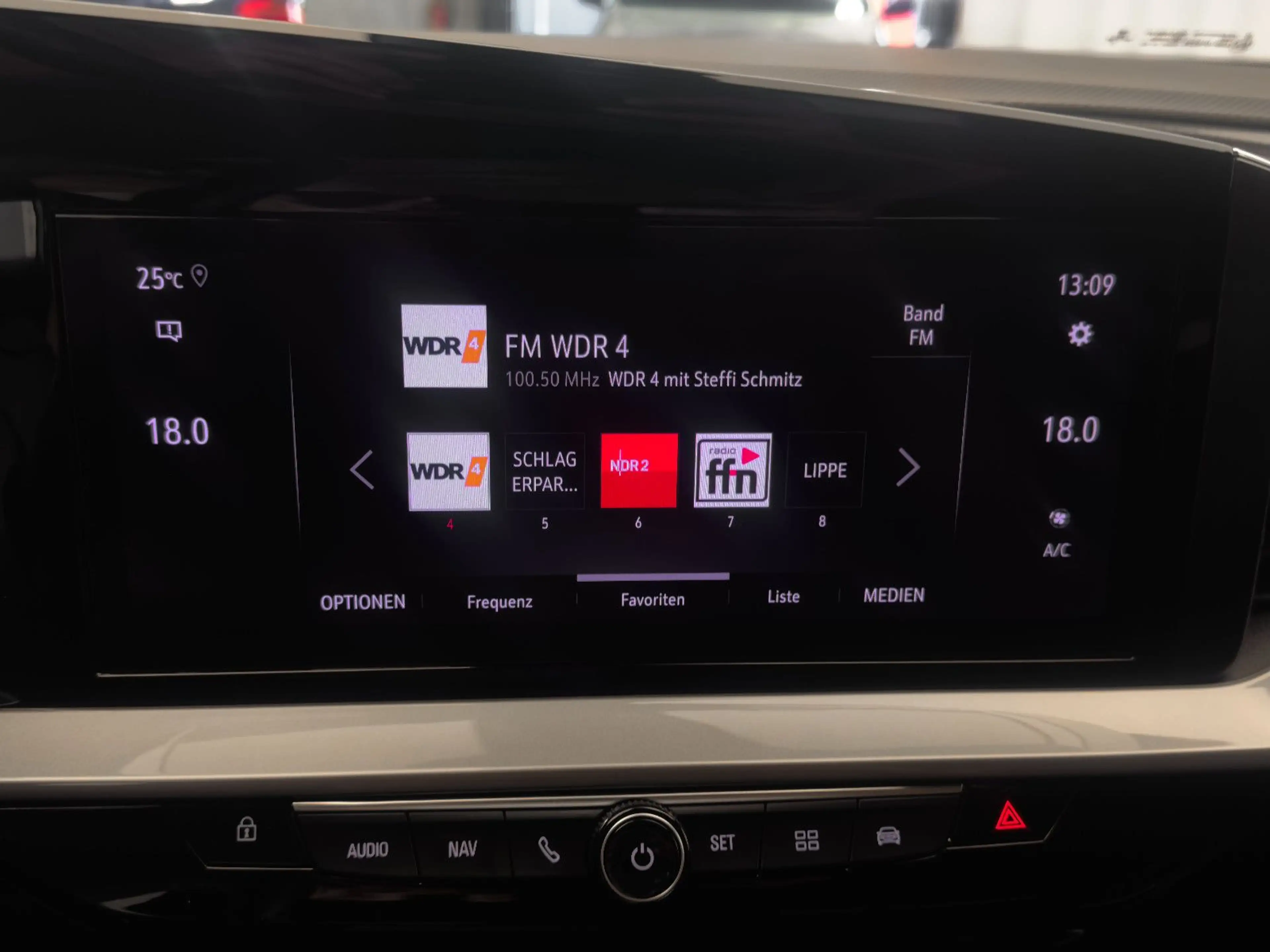 Opel Mokka *ULTIMATE* RFKMRA+AHKPL+MATRIX+ALCANT+ACC — photo 37