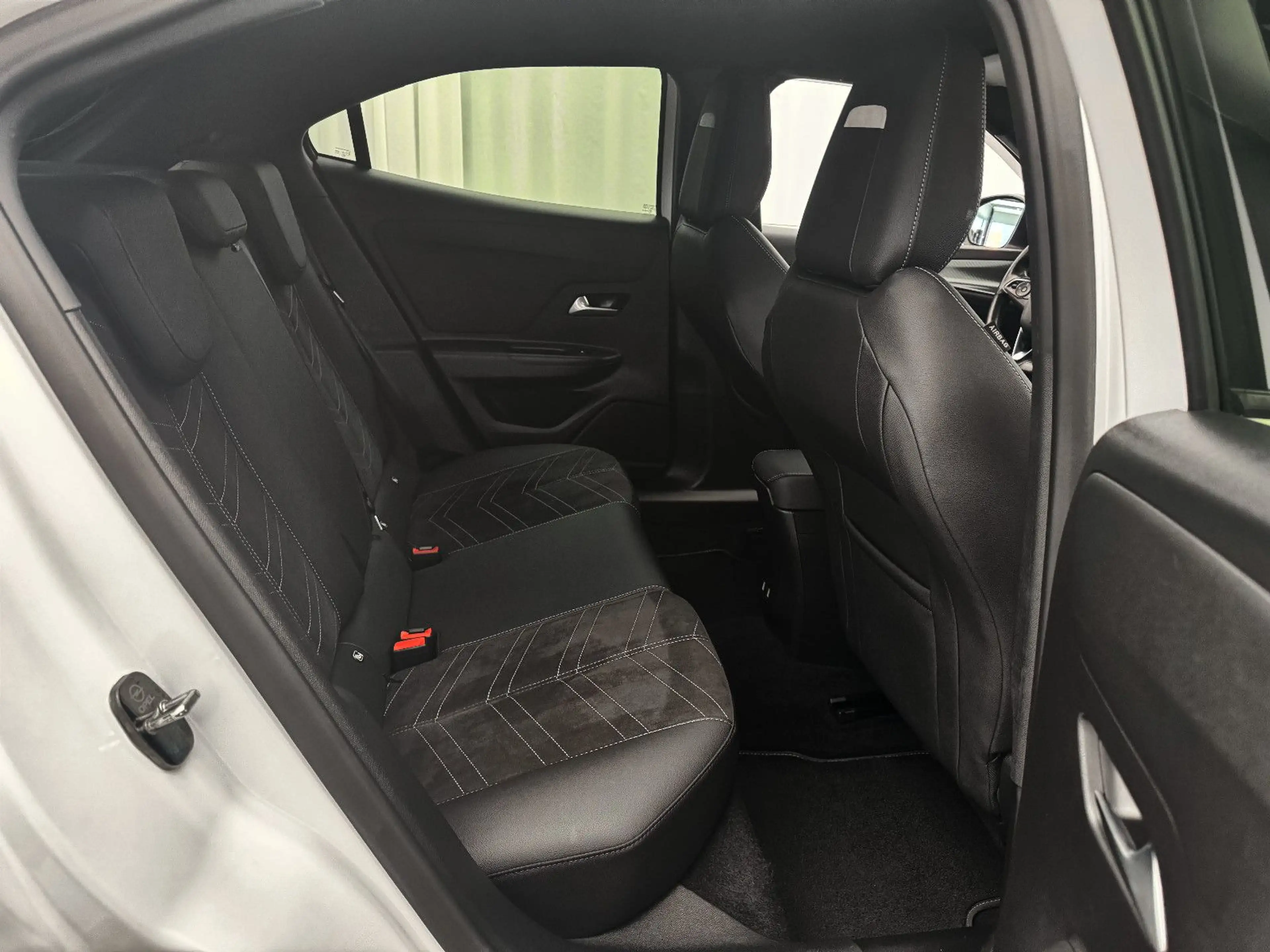 Opel Mokka *ULTIMATE* RFKMRA+AHKPL+MATRIX+ALCANT+ACC — photo 20