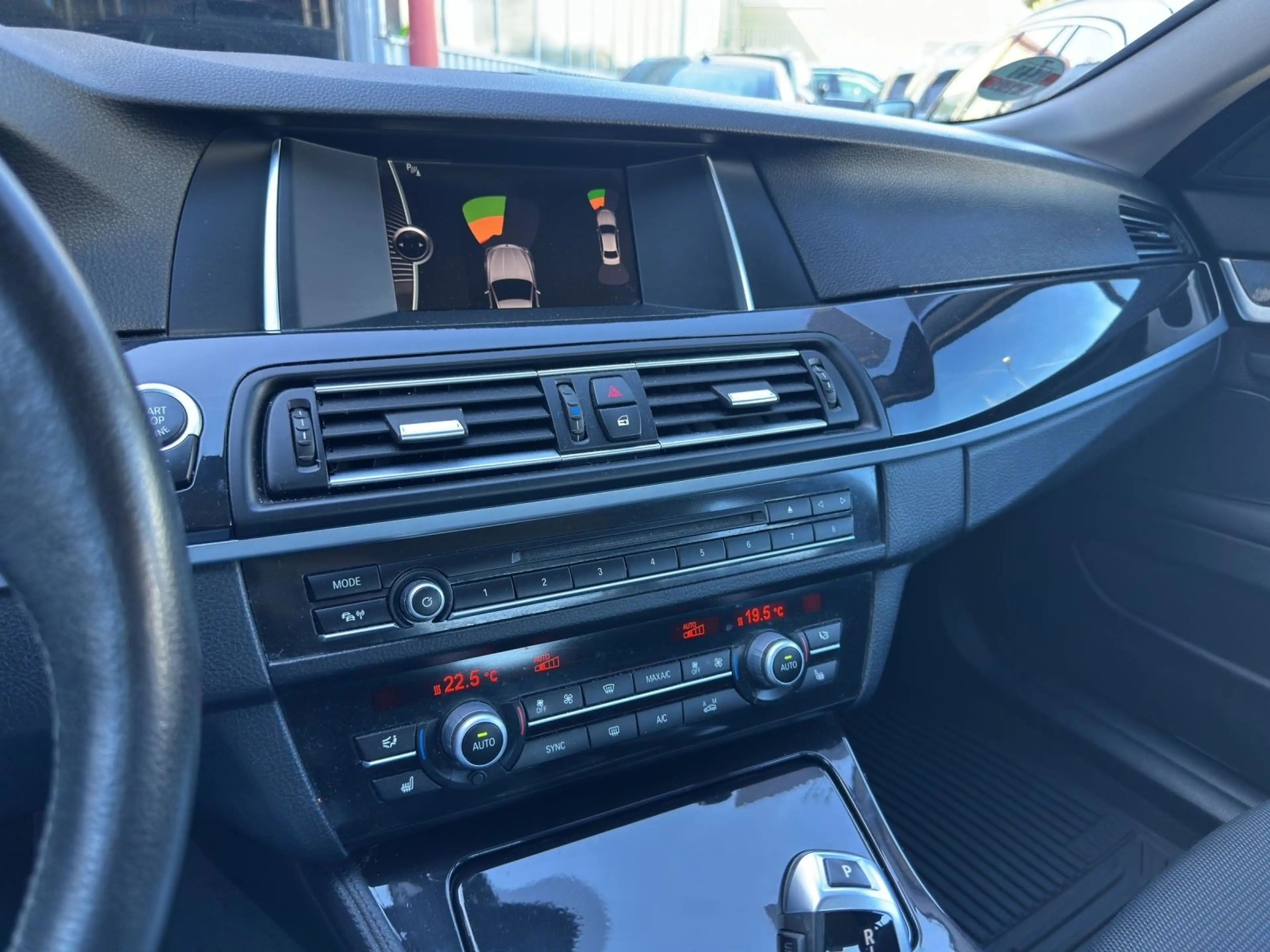 BMW 518 d Limousine — photo 14