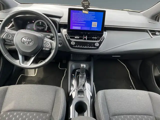 Toyota Corolla view 11