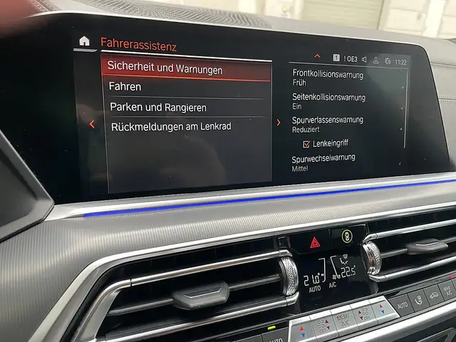 BMW X5 xDrive30d 48V Aut. * M Paket * AHK 3500kg * Ansicht 21