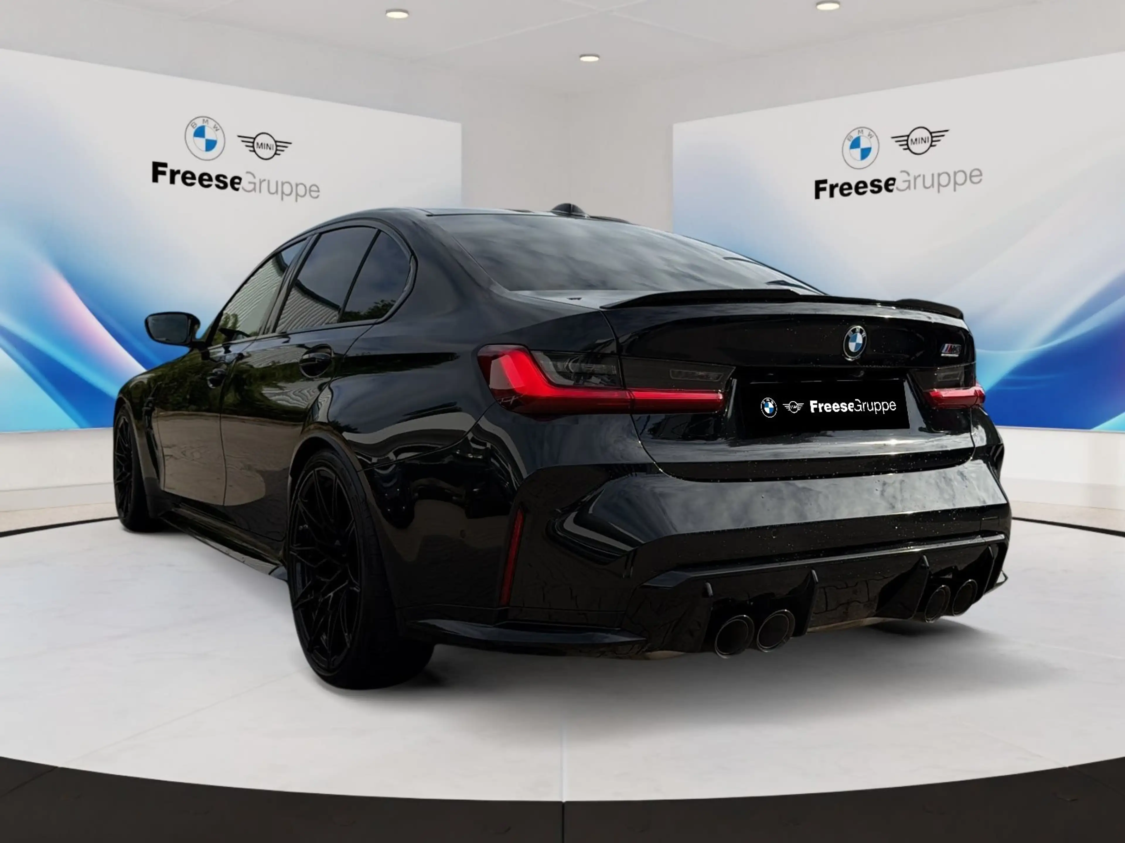 BMW M3 Limousine xDrive Competition M — photo 4