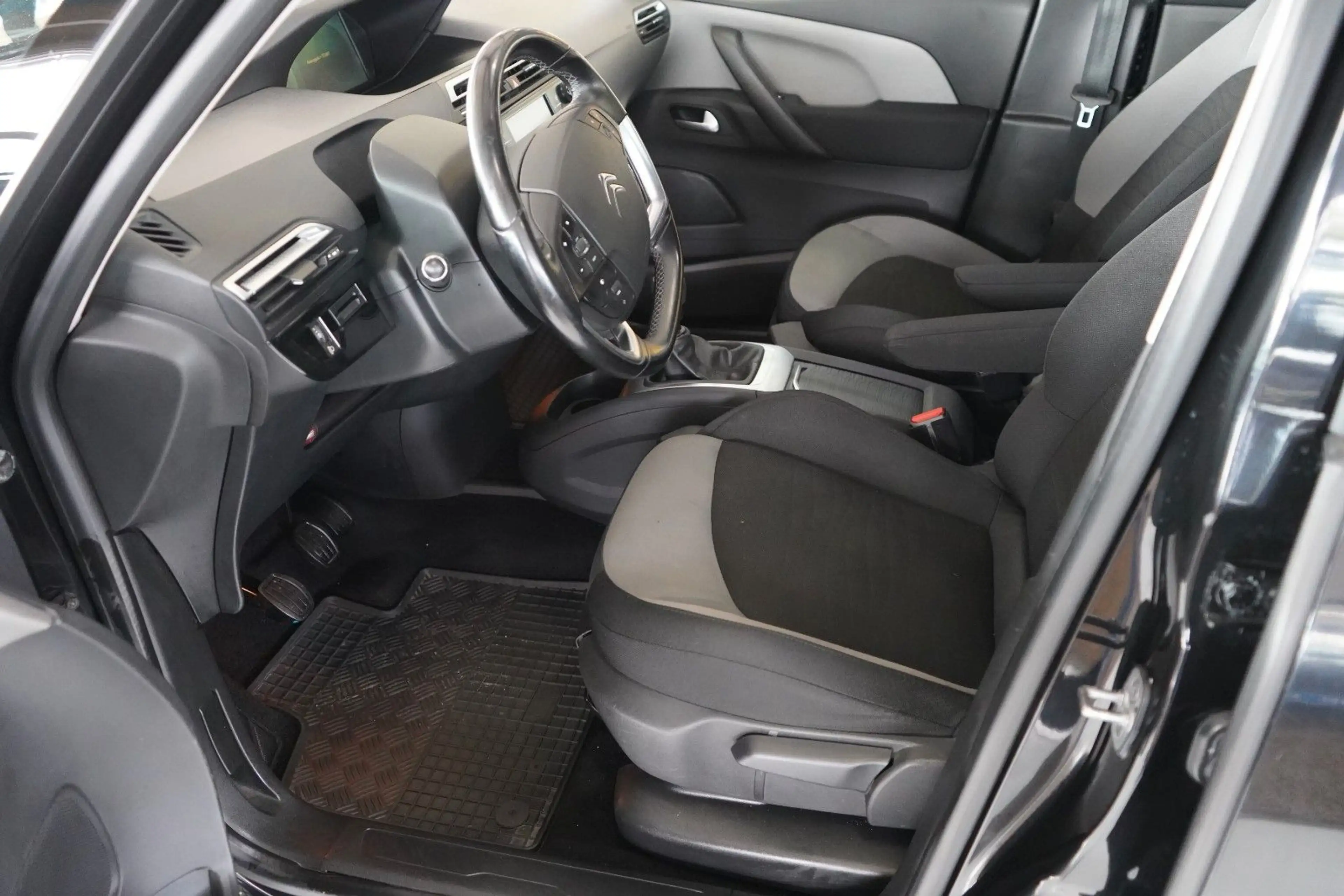 Citroen C4 Picasso /Spacetourer Selection NAVI / KLIMA — photo 10
