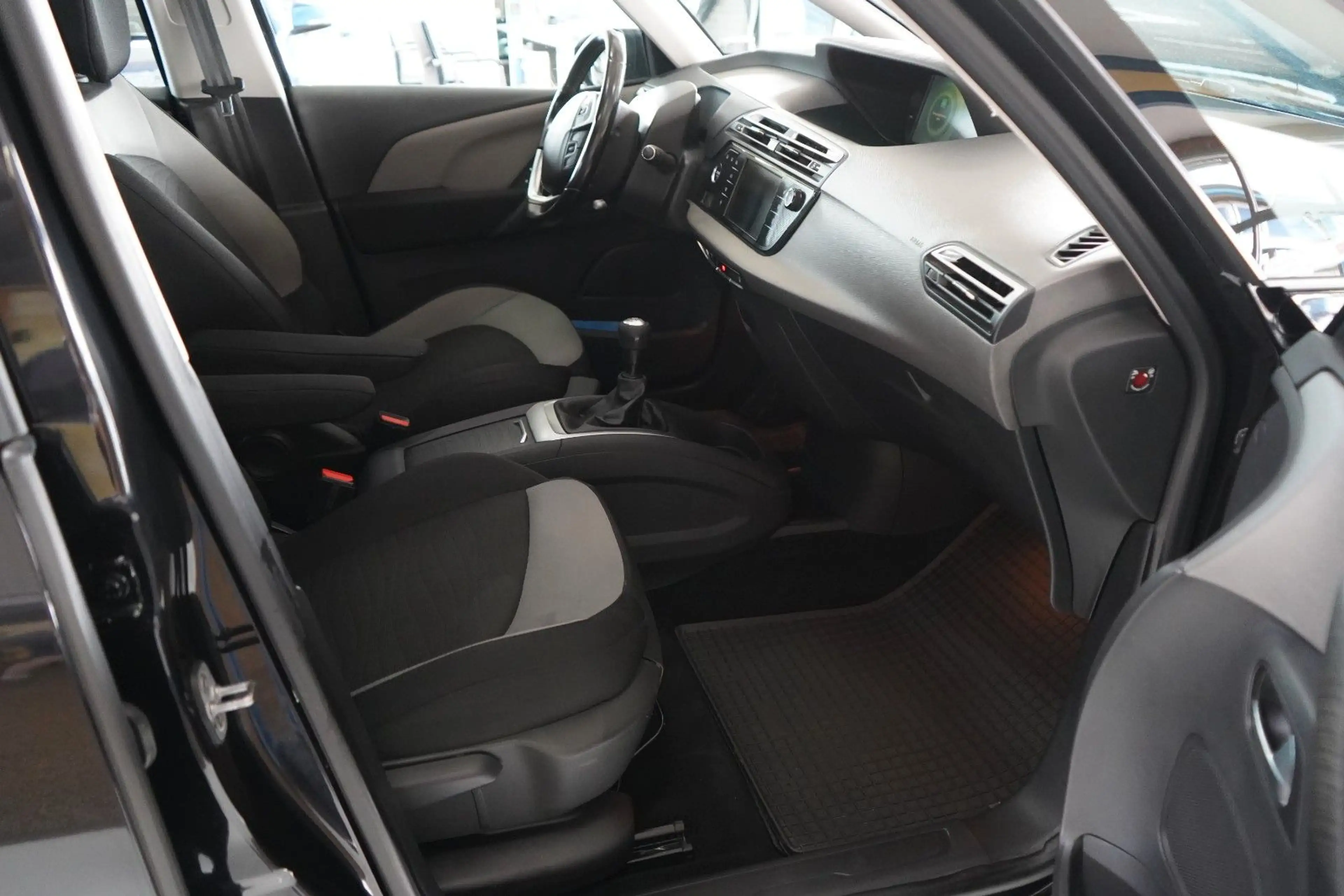 Citroen C4 Picasso /Spacetourer Selection NAVI / KLIMA — photo 8