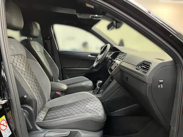 Volkswagen Tiguan view 10