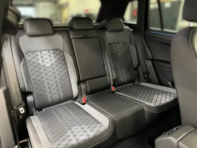 Volkswagen Tiguan view 9