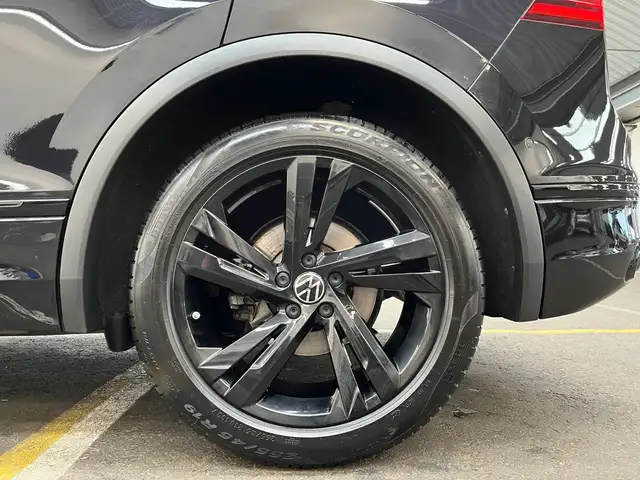Volkswagen Tiguan view 7
