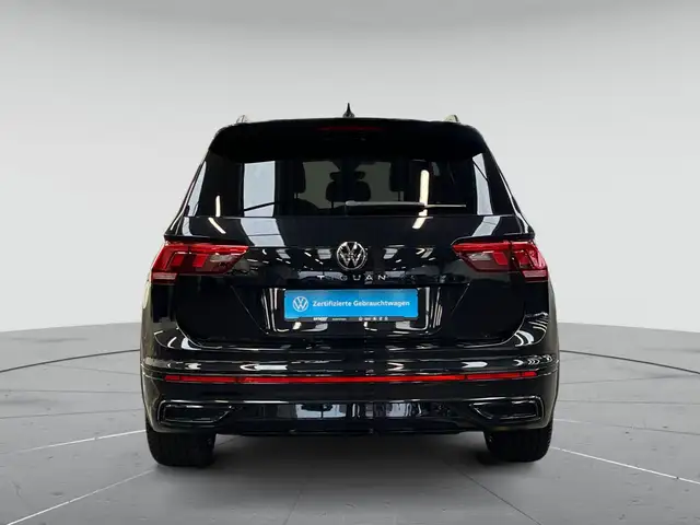 Volkswagen Tiguan view 6